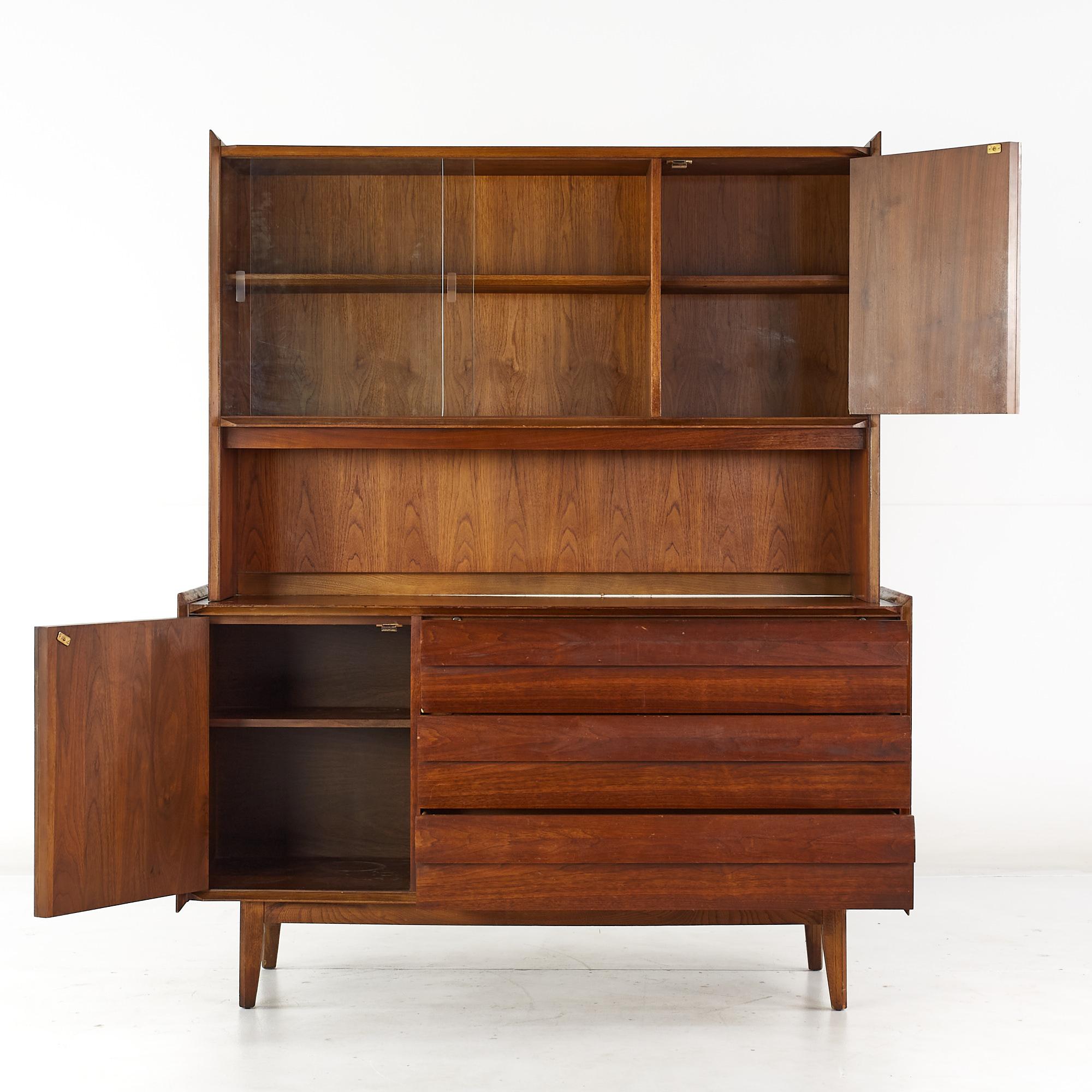 American Lane First Edition Mid Century Walnut Buffet and Hutch For Sale