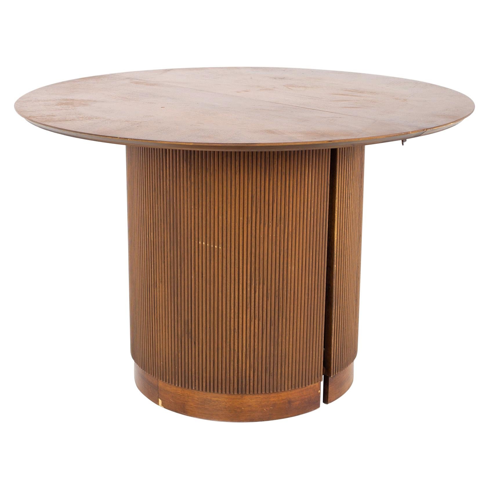 Lane First Edition Mid Century Walnut Expanding Round Pedestal Dining Table