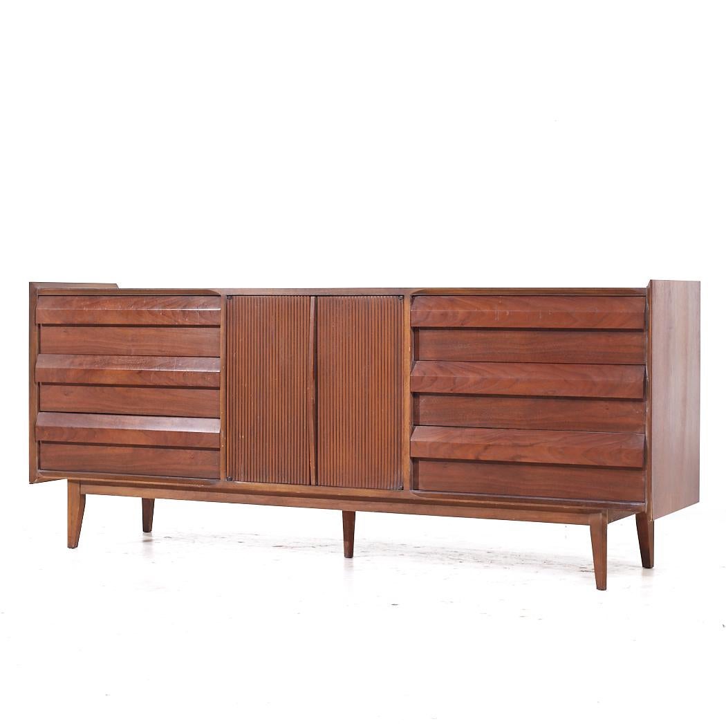 Mid-Century Modern Lane First Edition Mid Century Walnut Lowboy Dresser
