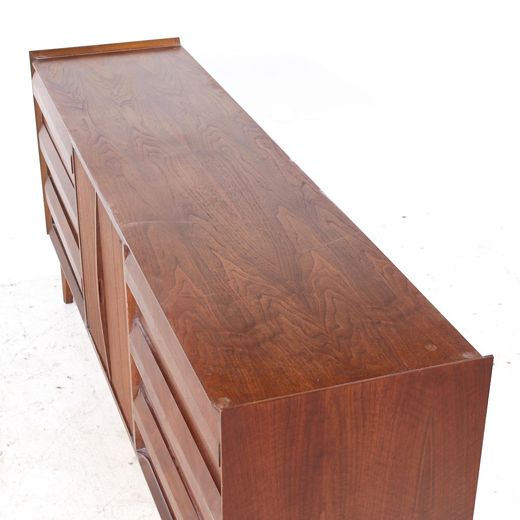 Late 20th Century Lane First Edition Mid Century Walnut Lowboy Dresser