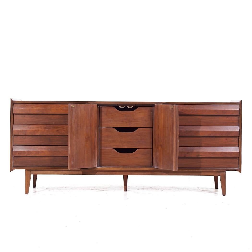 Lane First Edition Mid Century Walnut Lowboy Dresser 1