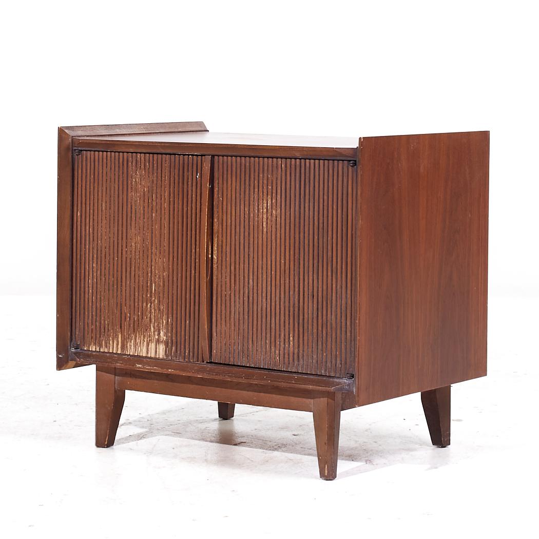 Mid-Century Modern Lane First Edition Mid Century Walnut Nightstand