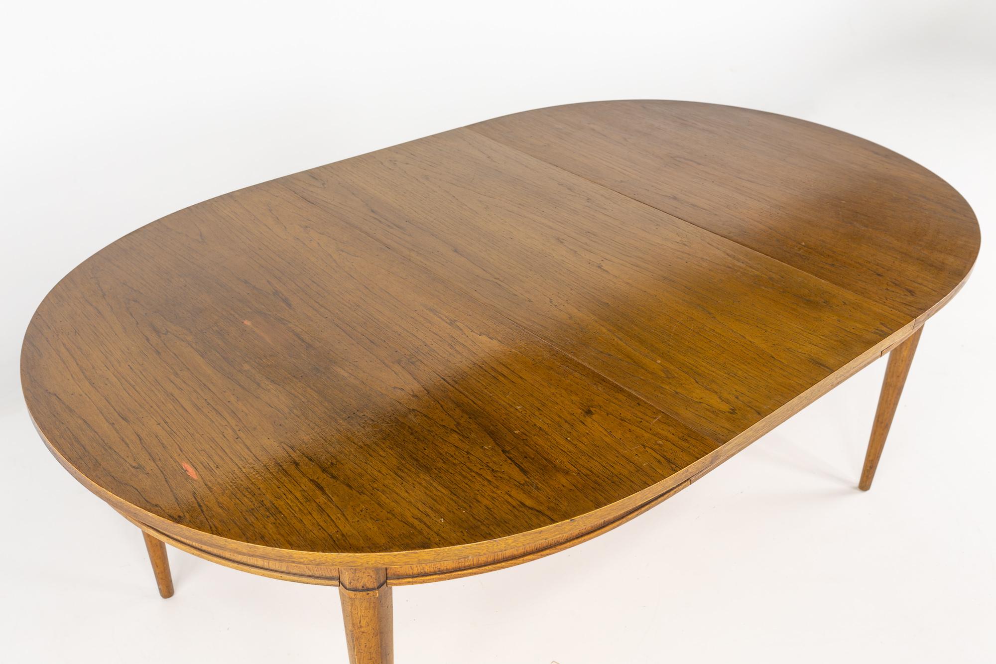 Lane First Edition Style Mid Century Walnut Dining Table with 2 Leaves 5