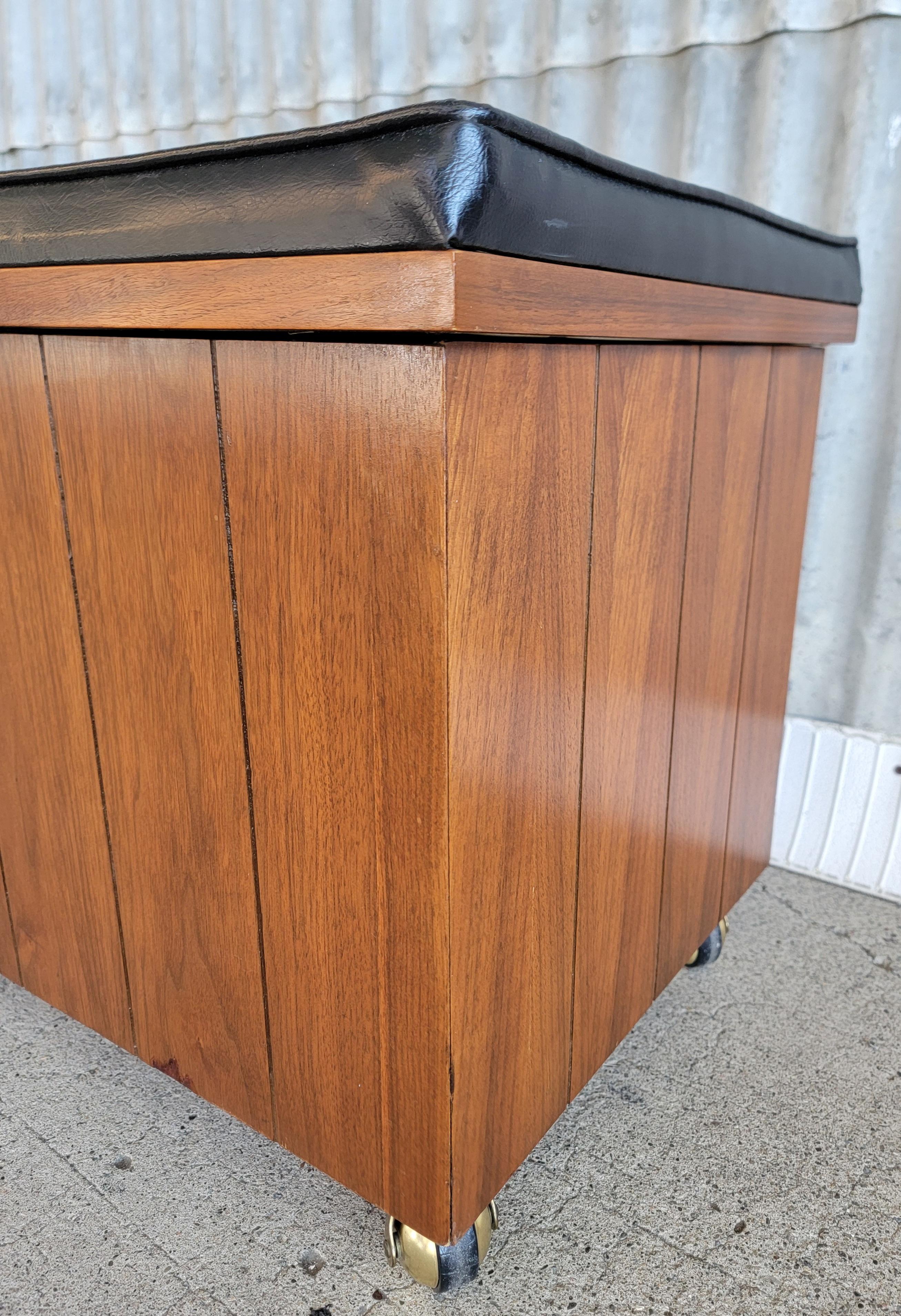 Lane Furniture Panca / Baule / Armadio per dischi in vendita 9
