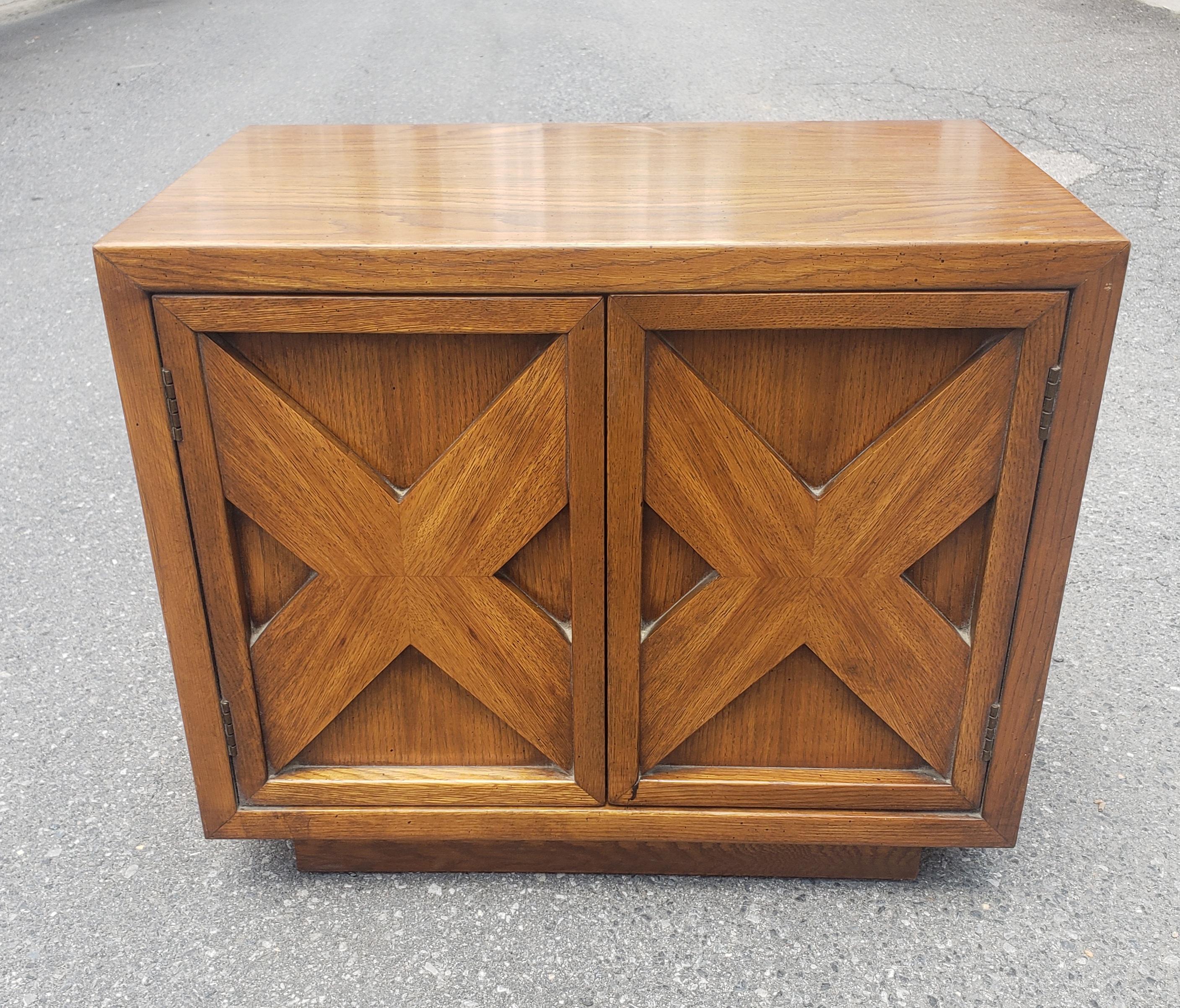 Contemporary Lane Furniture Brutalist Oak Bedside Tables, Pair For Sale