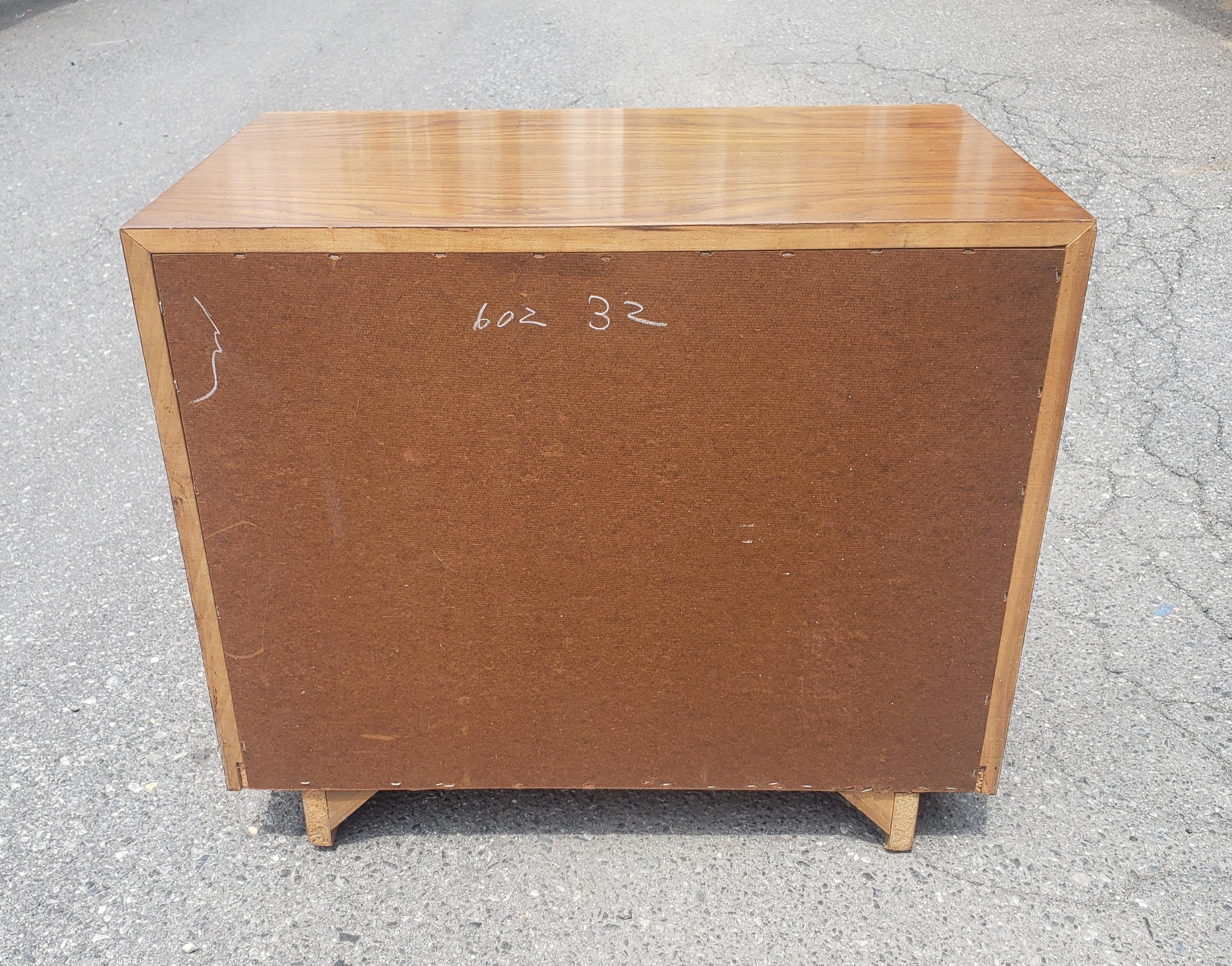 Lane Furniture Brutalist Oak Bedside Tables, Pair For Sale 1