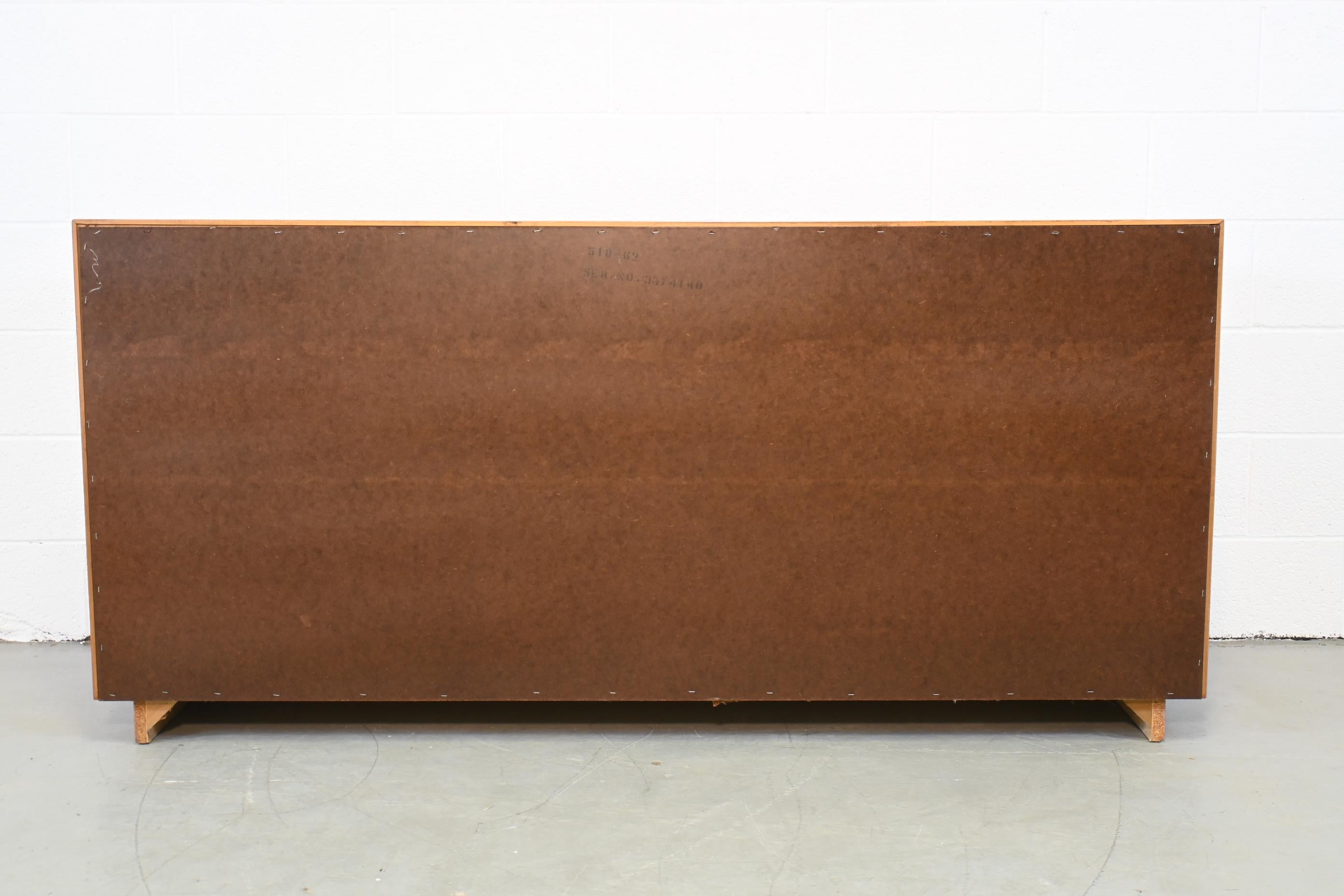 Lane Furniture Mid Century Modern Burl Wood Sideboard Credenza 4