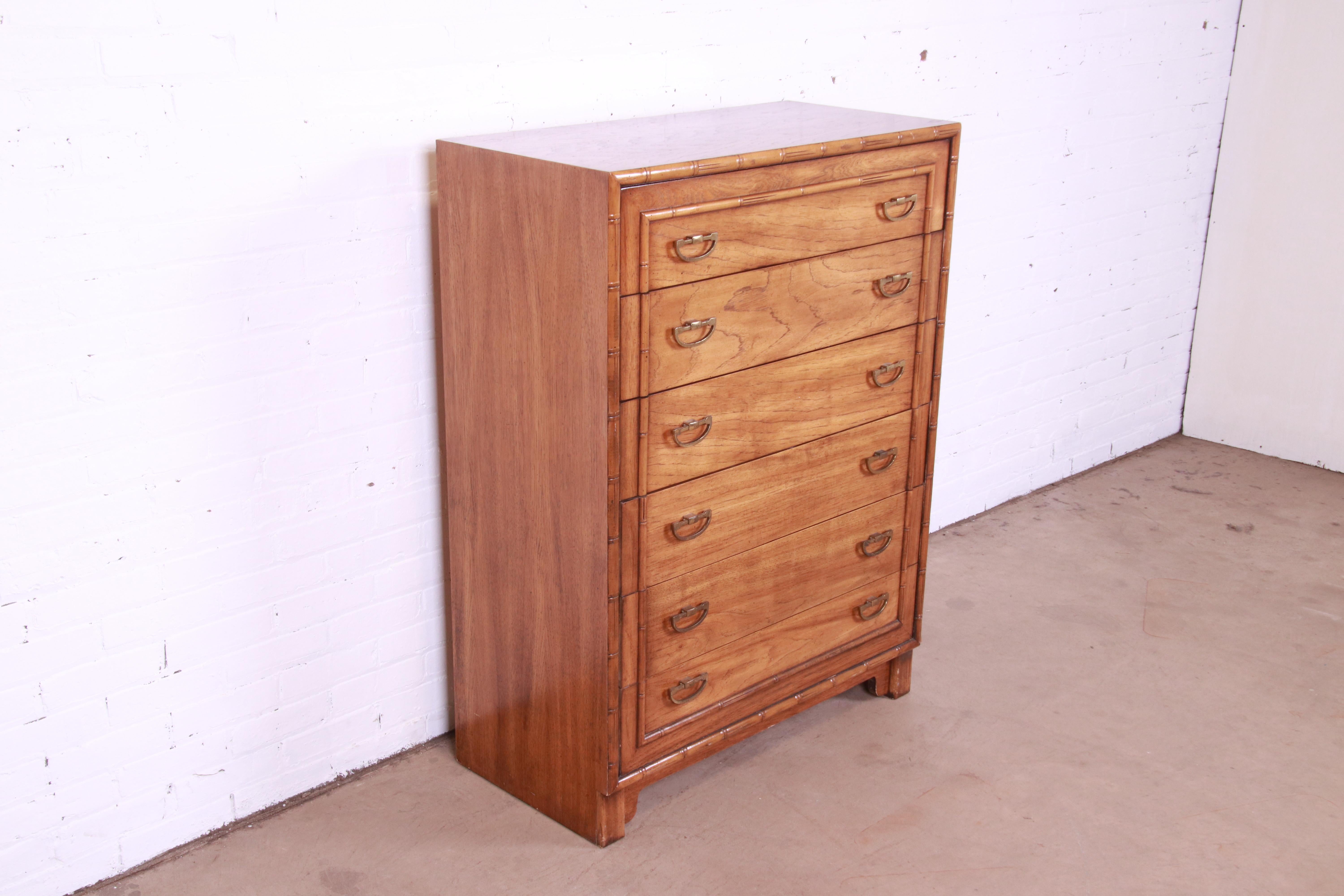 Lane Furniture Mid-Century Modern Walnut and Faux Bamboo Highboy Dresser In Good Condition In South Bend, IN