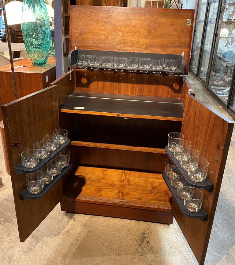 Lane bar cabinet deals