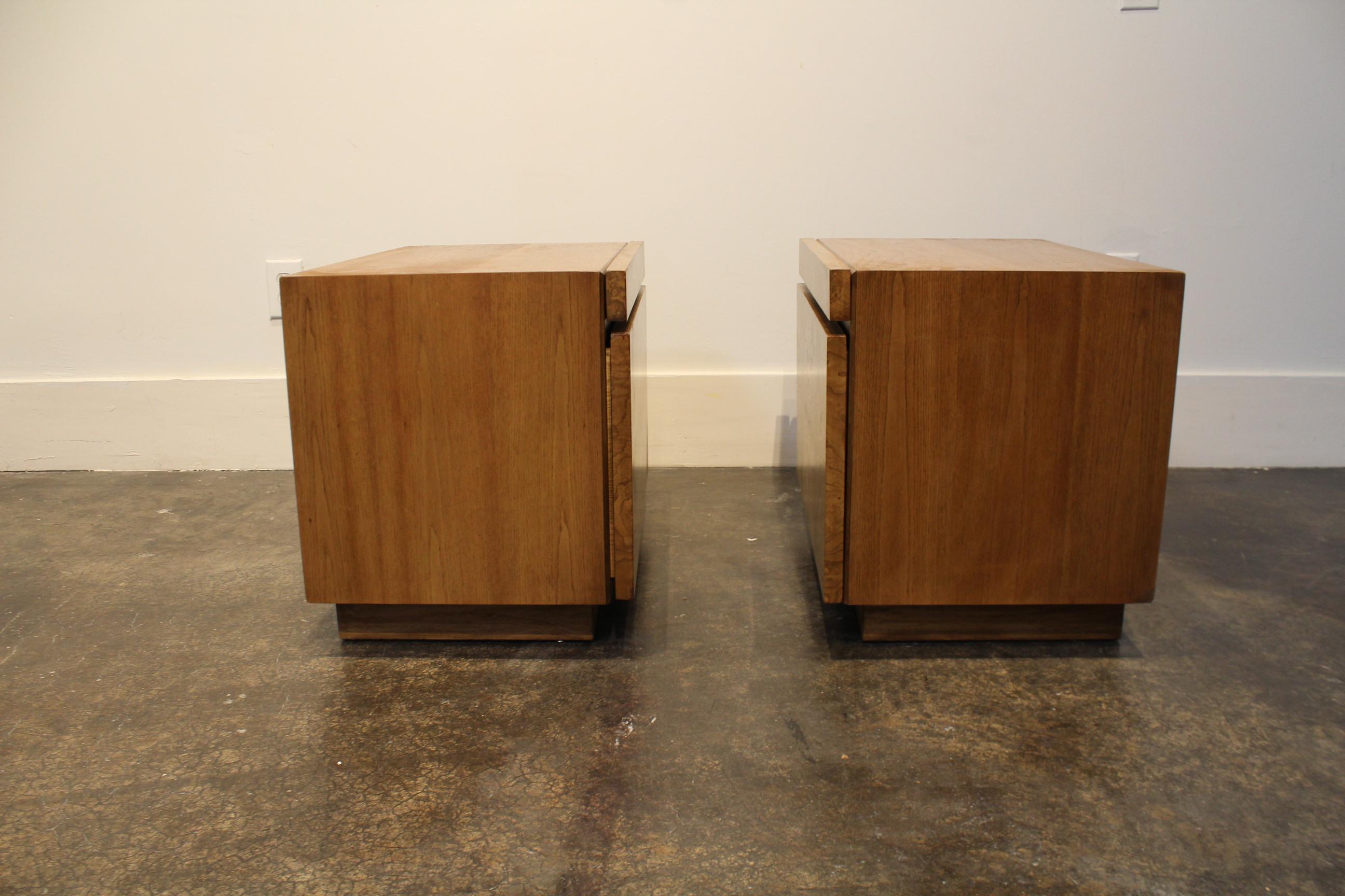 Veneer Lane Furniture Milo Baughman Style Mid Century Modern Burl Wood Nightstands