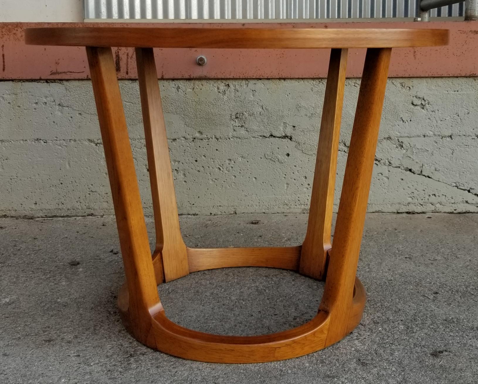 Mid-Century Modern Lane Furniture Round End Table