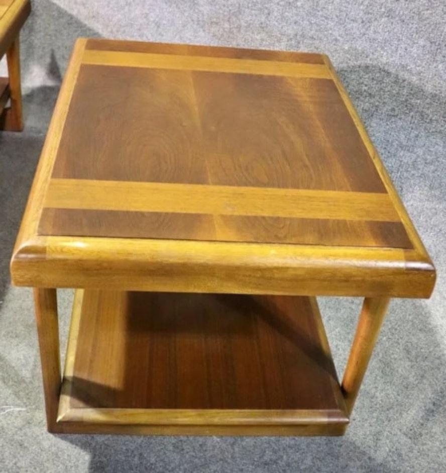 Mid-century modern walnut table by Lane Furniture. Warm grain with bottom shelf.
Please confirm location NY or NJ