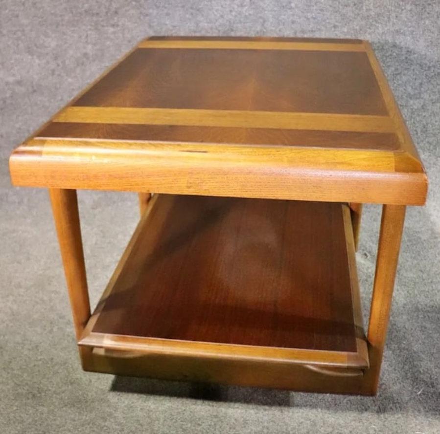 Mid-Century Modern Lane Furniture Side Table For Sale