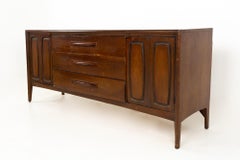 Lane Harlequin Style Mid Century Low Walnut Credenza