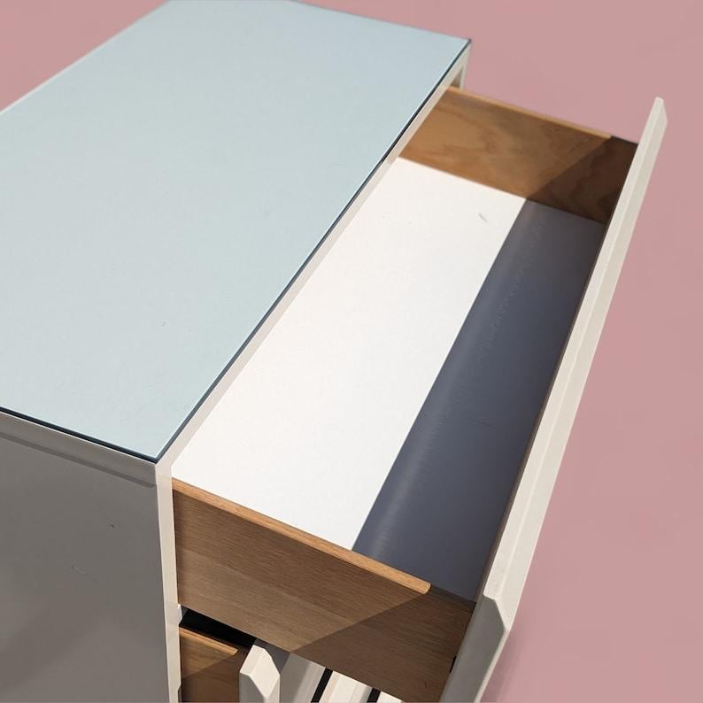 Lane Highboy Dresser, Off White Laminate, Postmodern, Glass Top, Retro For Sale 1