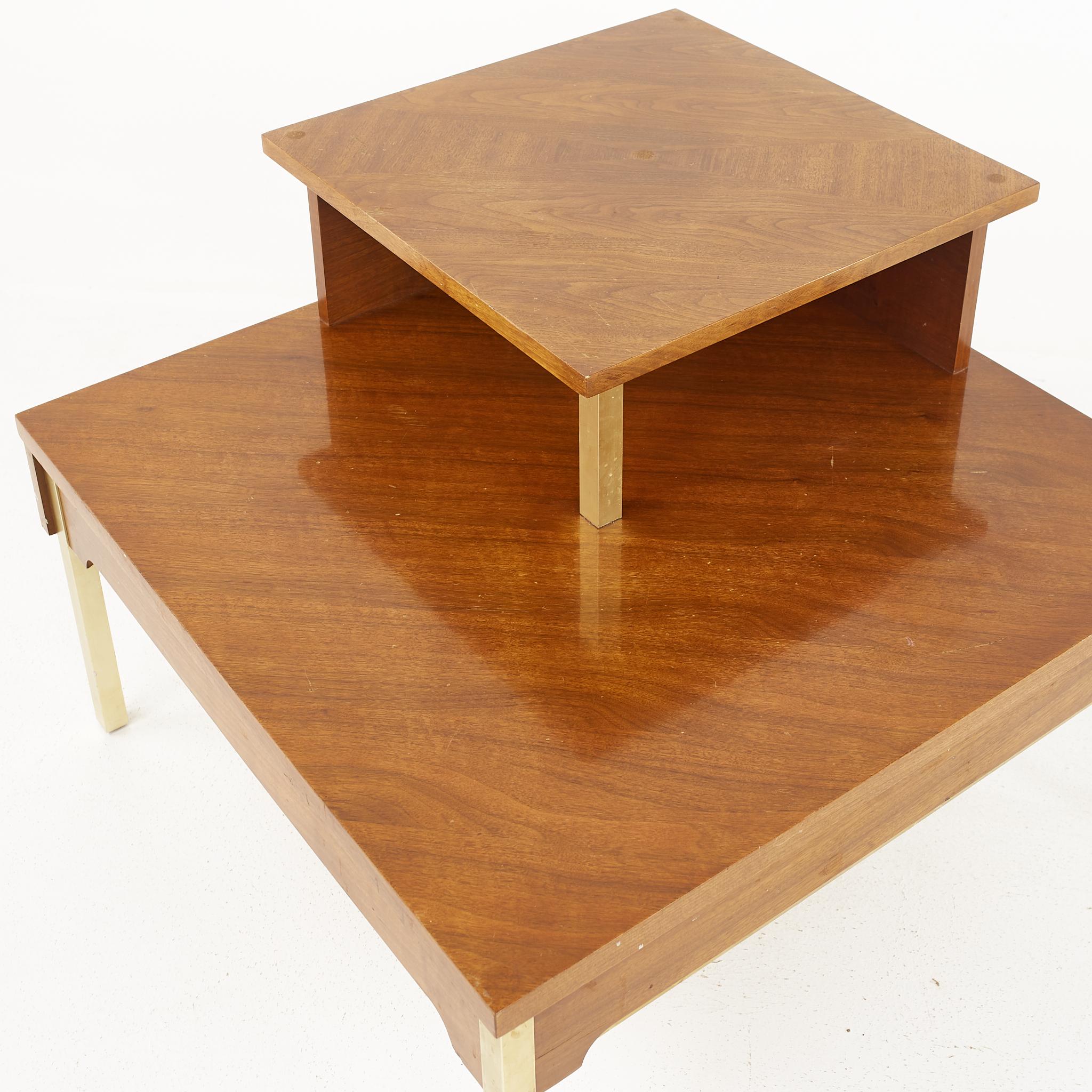 Lane Mid Century 2 Tier Brass Accent and Walnut Corner Table 3