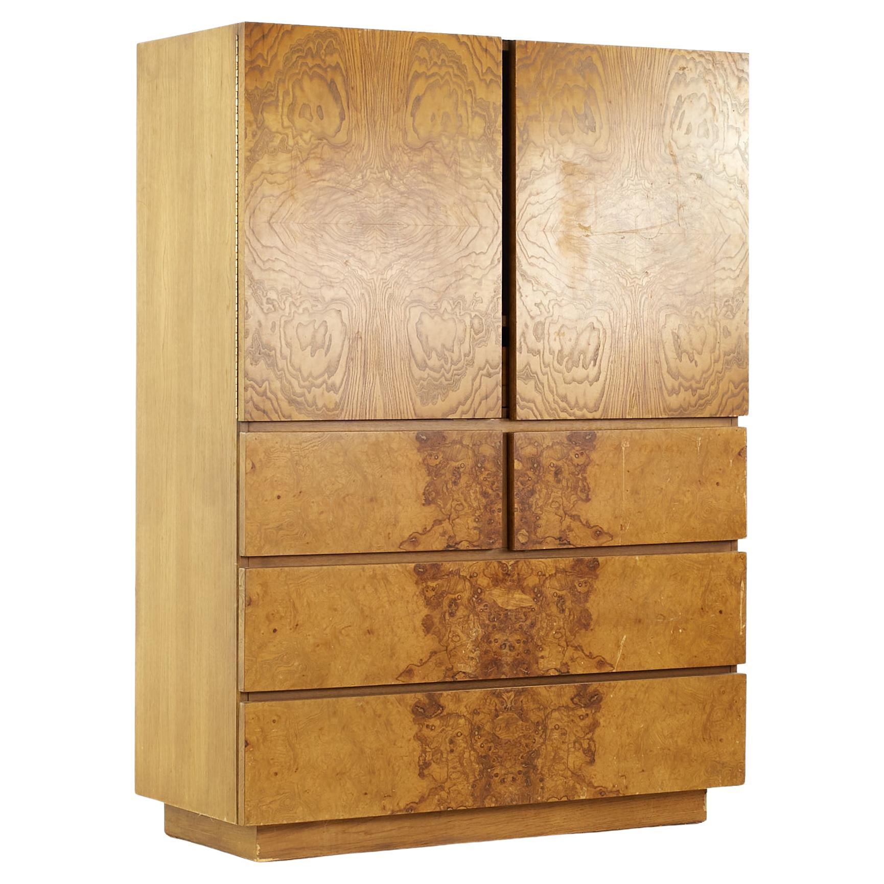 Lane Mid Century Burlwood Kleiderschrank im Angebot