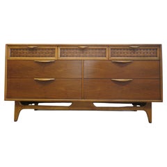 Lane Mid-Century Modern Dresser 