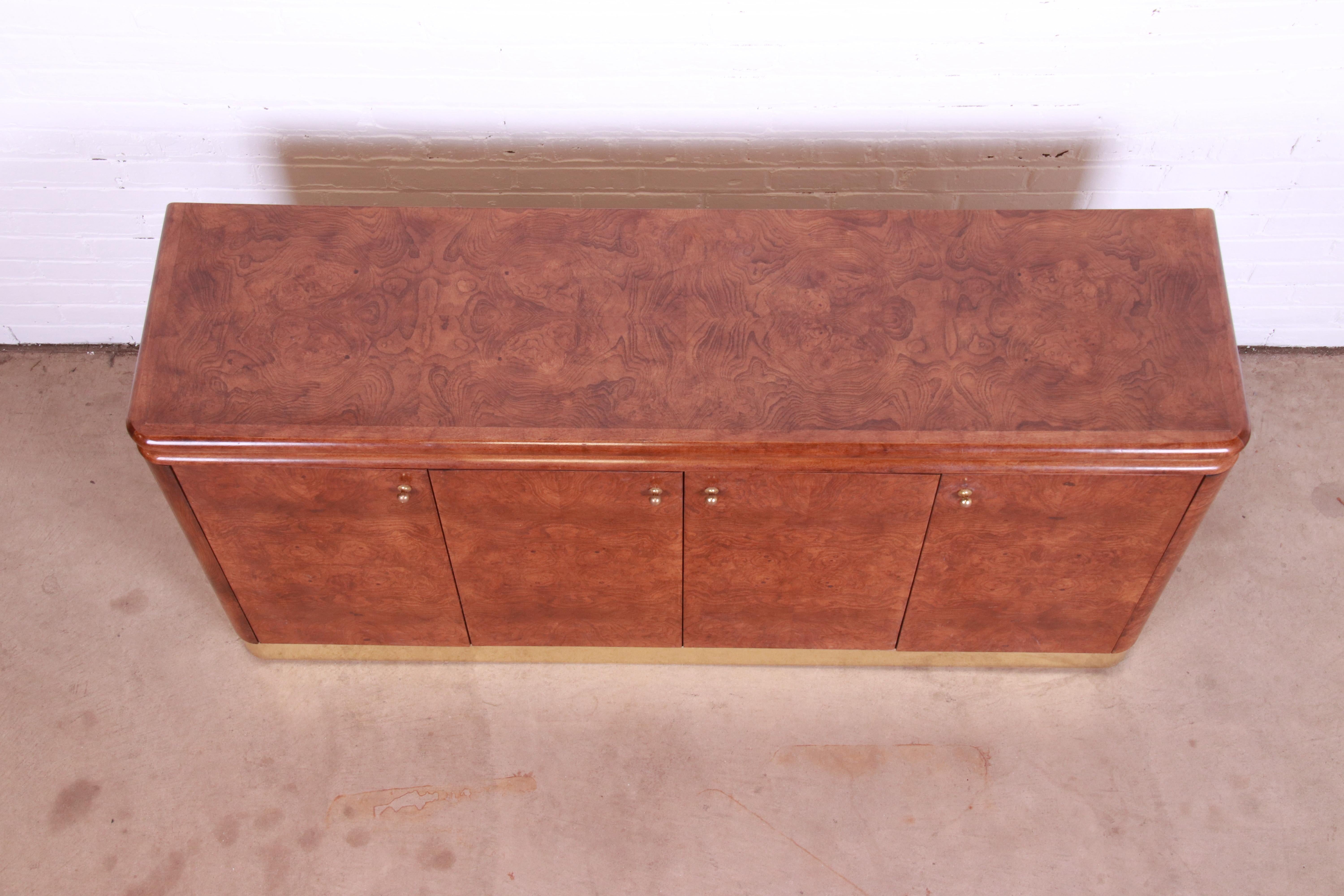 Lane Mid-Century Modern Burl Wood and Brass Sideboard Credenza, 1970s 4