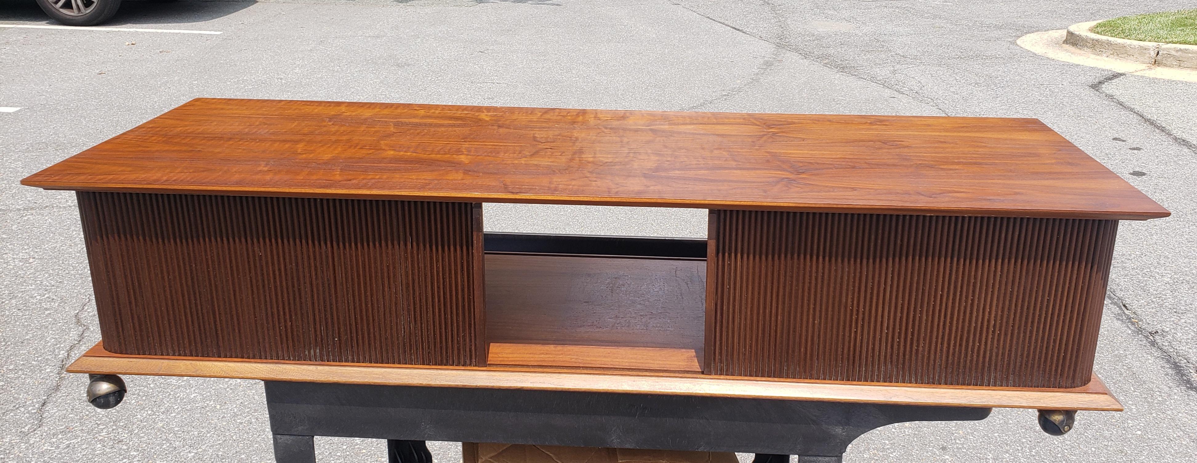 Stained Lane Mid-Century Modern Style Teak And Tambour Door Base Rolling Coffee Table For Sale
