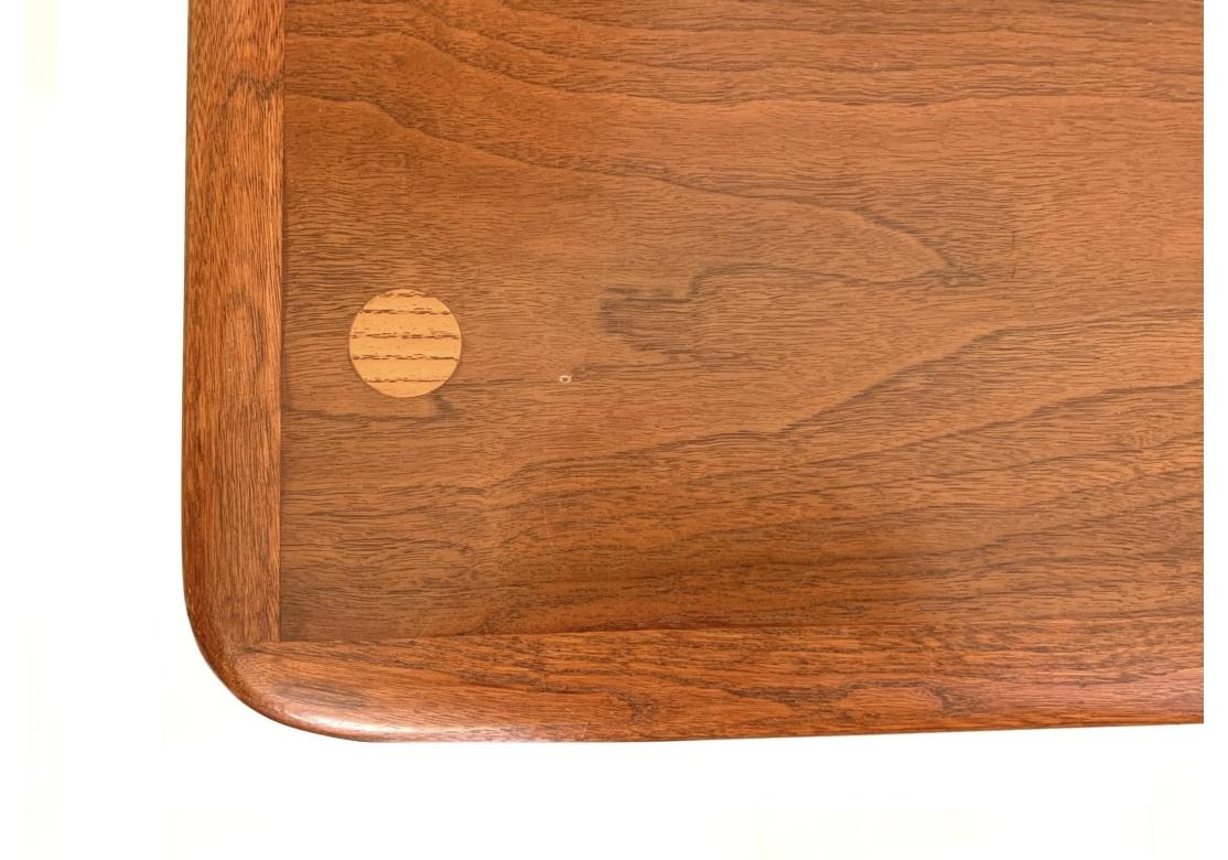 Lane Mid Century Modern Walnut Cross Banded Cocktail Table With Inlaid Dots For Sale 4