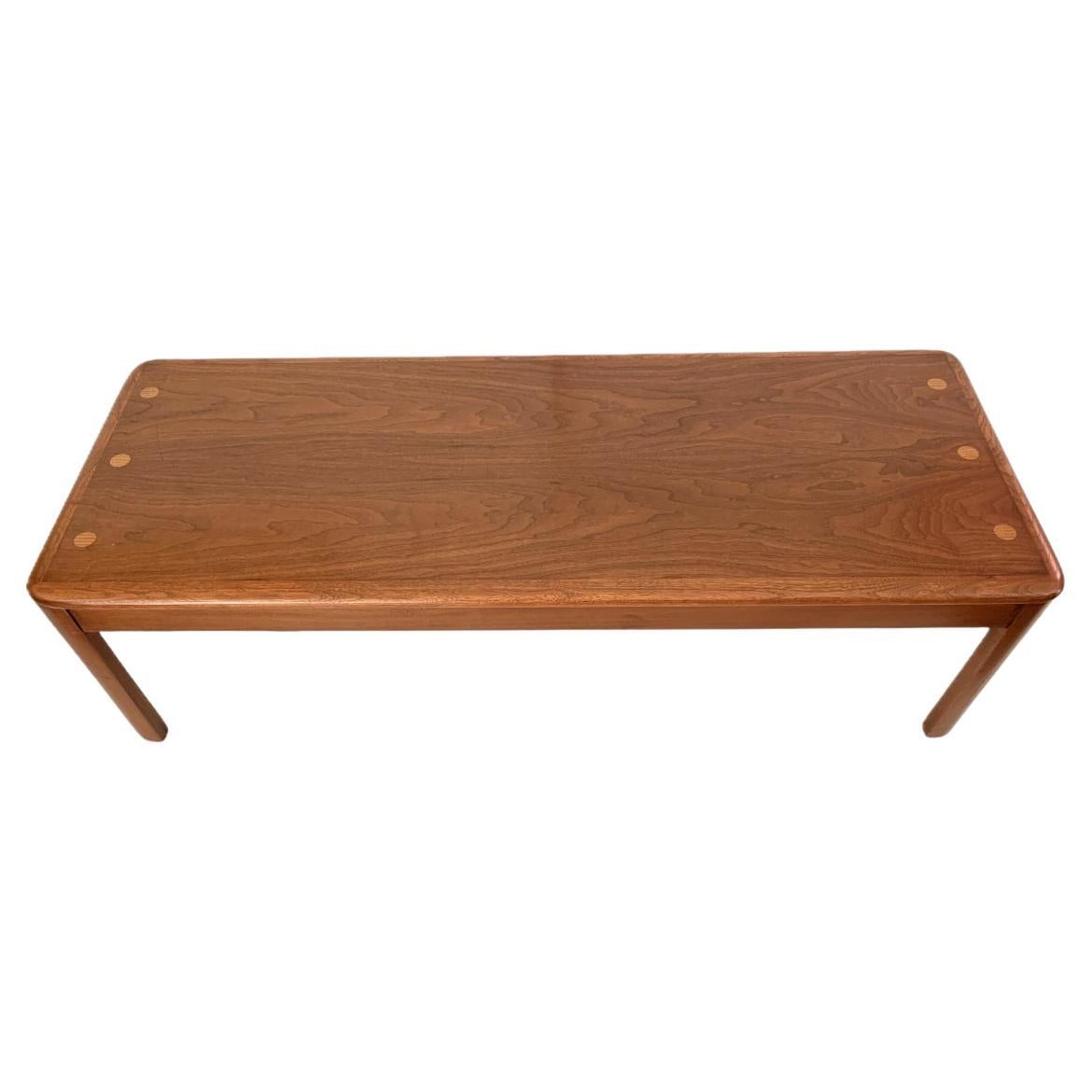 Lane Mid Century Modern Walnut Cross Banded Cocktail Table With Inlaid Dots For Sale