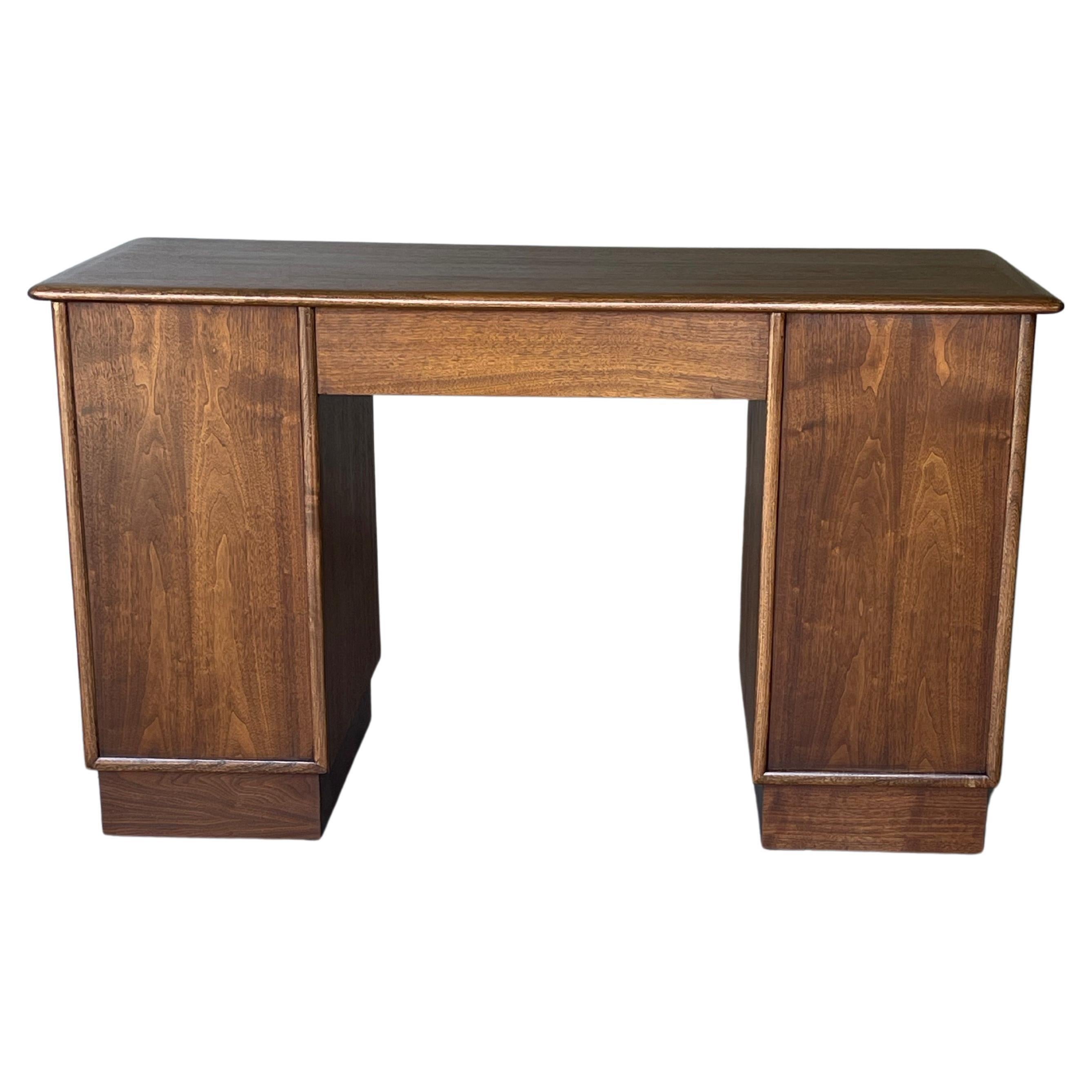 American Lane Mid-Century Modern Walnut Desk Perception Collection  For Sale