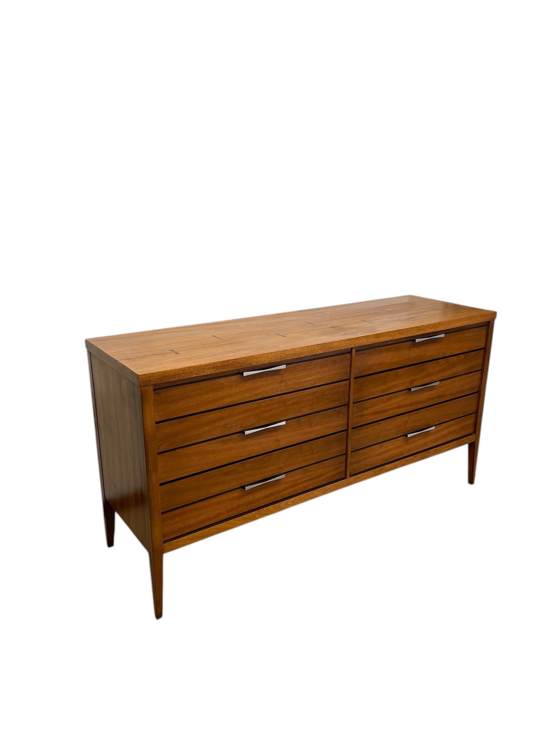 Mid-Century Modern Lane Mid Century Modern Walnut Dresser - 6 Drawer Credenza with Butterfly Inlay For Sale
