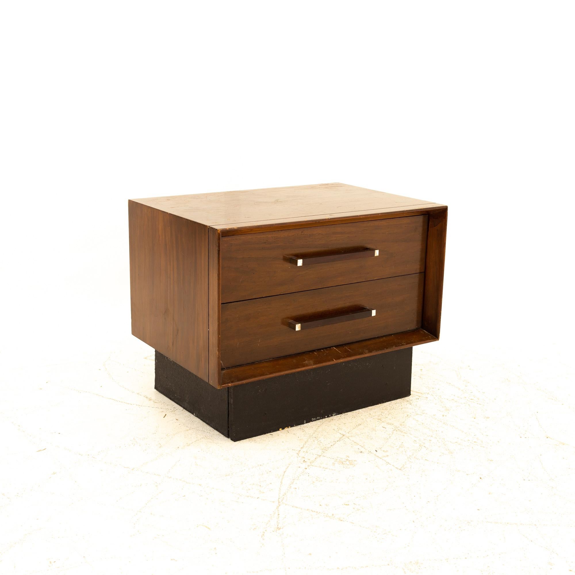 Mid-Century Modern Lane Tower Suite Mid Century Walnut & Rosewood Nightstands - Pair