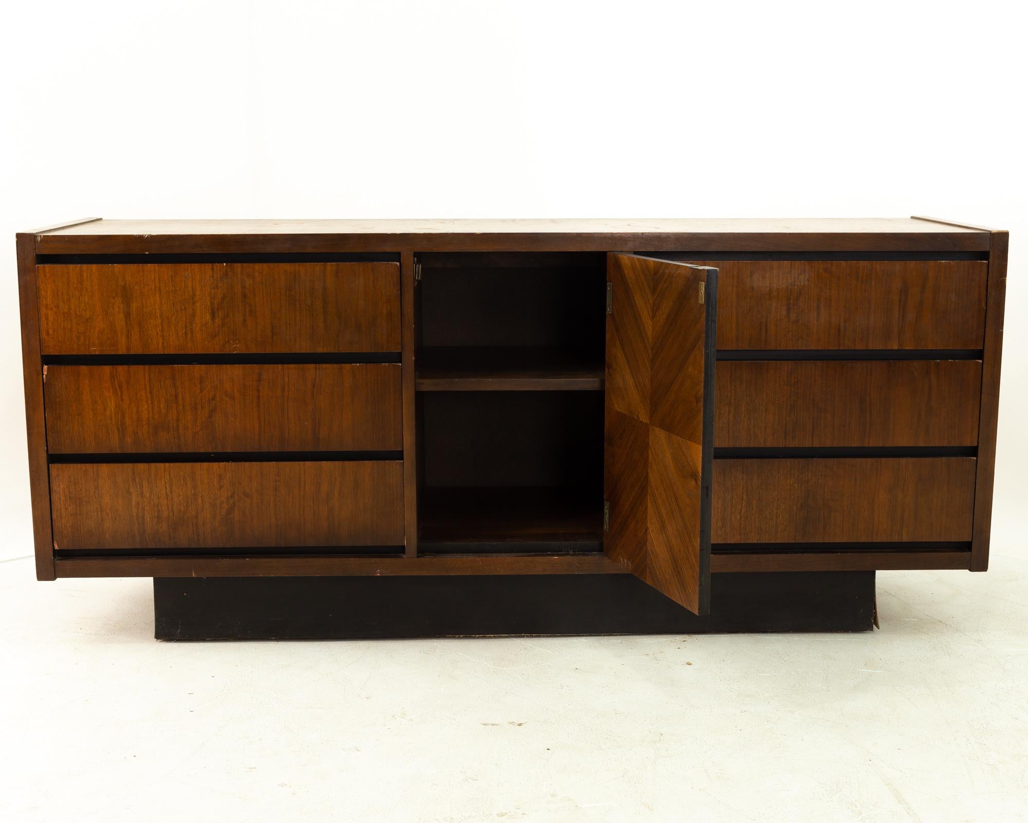 Late 20th Century Lane Mid Century Walnut 6 Drawer Lowboy Dresser on Plinth Base For Sale