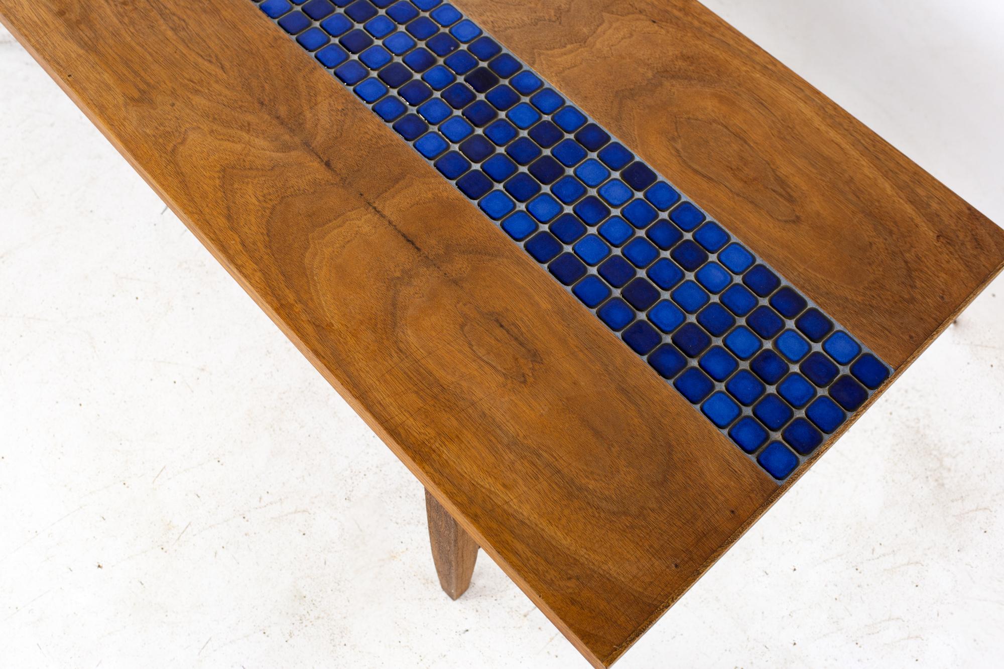Lane Mid Century Walnut and Blue Mosaic Tile Coffee Table 3