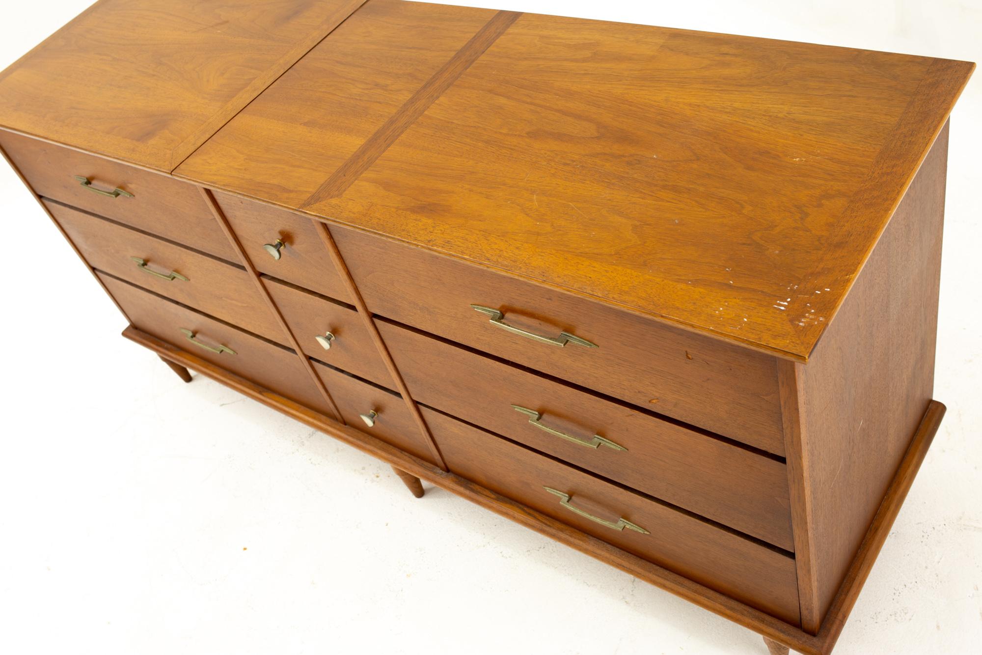 Mid-Century Modern Lane Mid Century Lowboy Dresser with Built in Cedar Chest