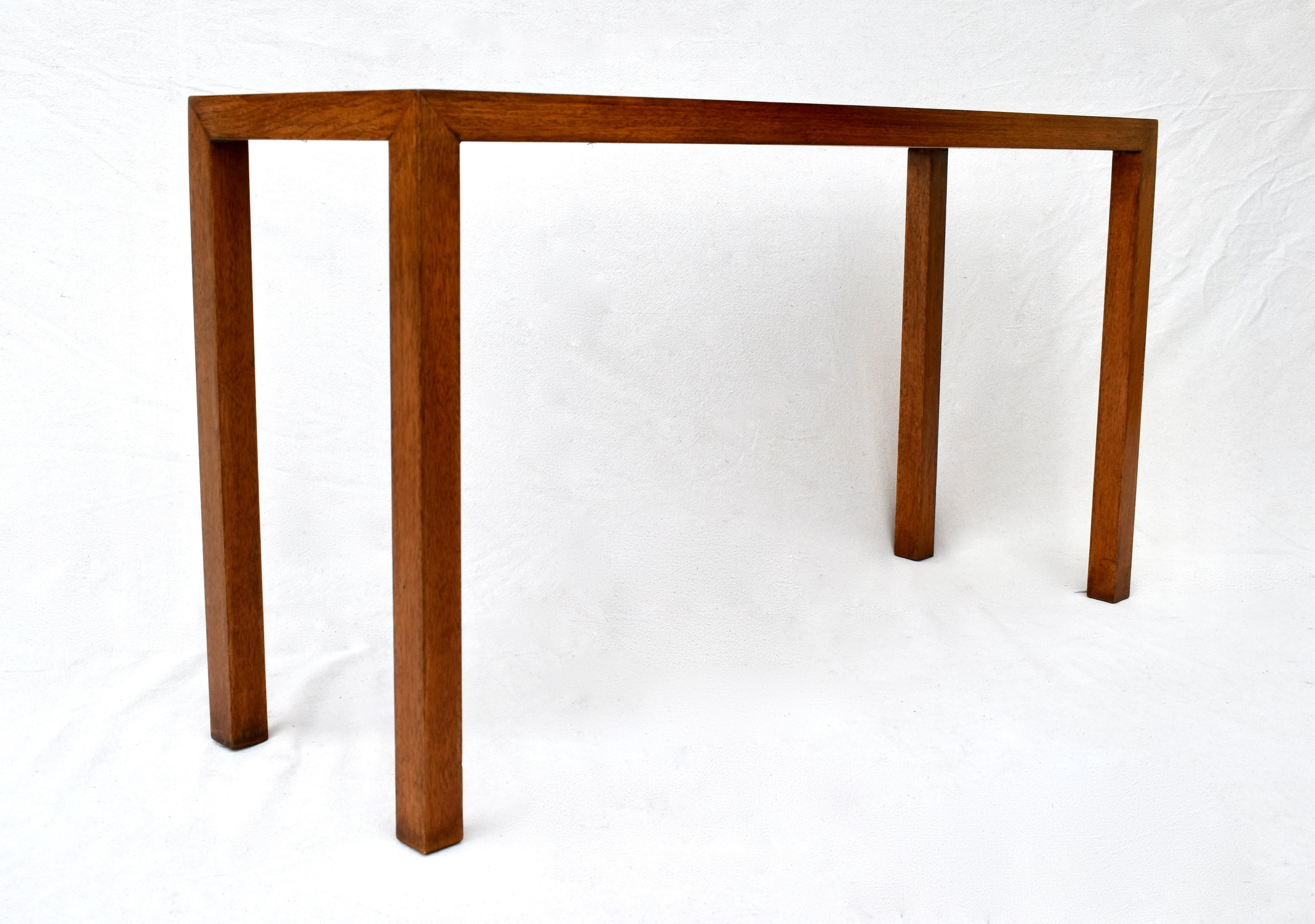 20th Century Lane Altavista Parsons Console Table in the Manner of Milo Baughman For Sale