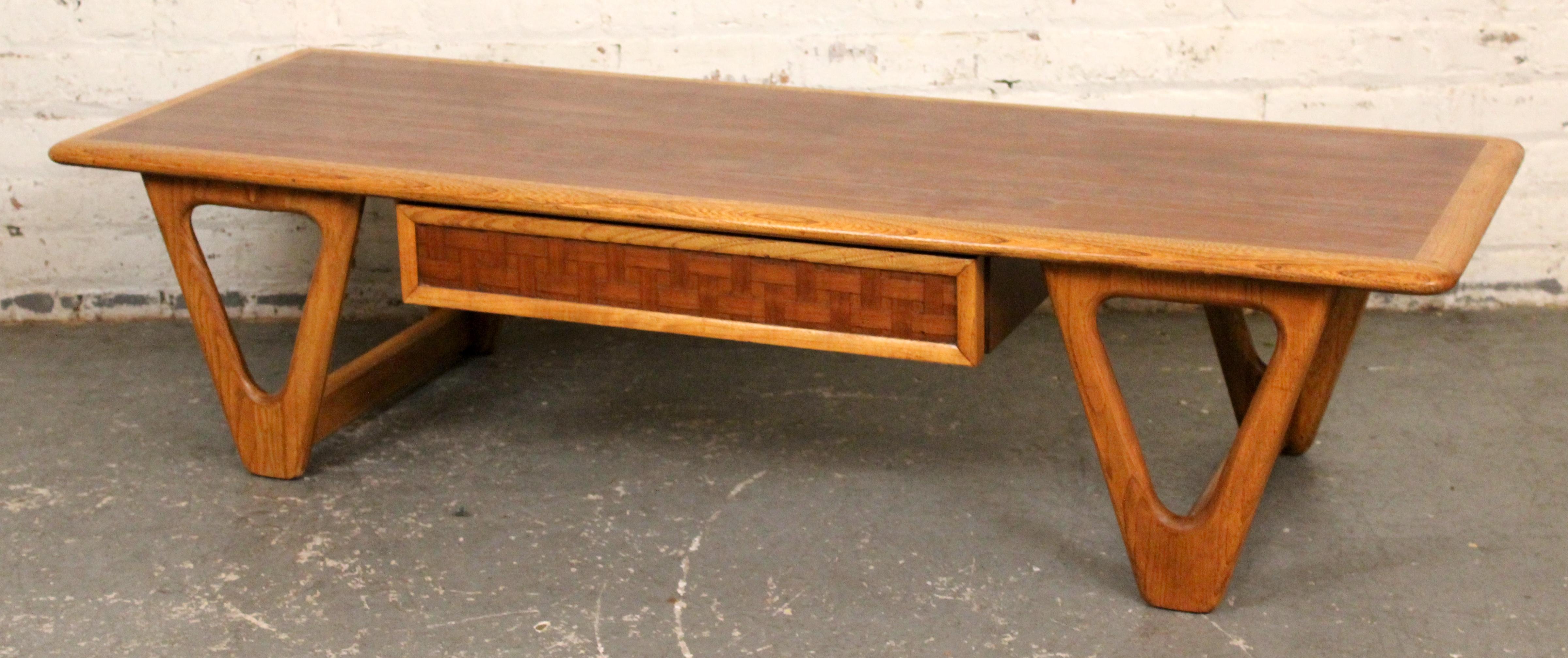 Mid-Century Modern Vintage Lane 