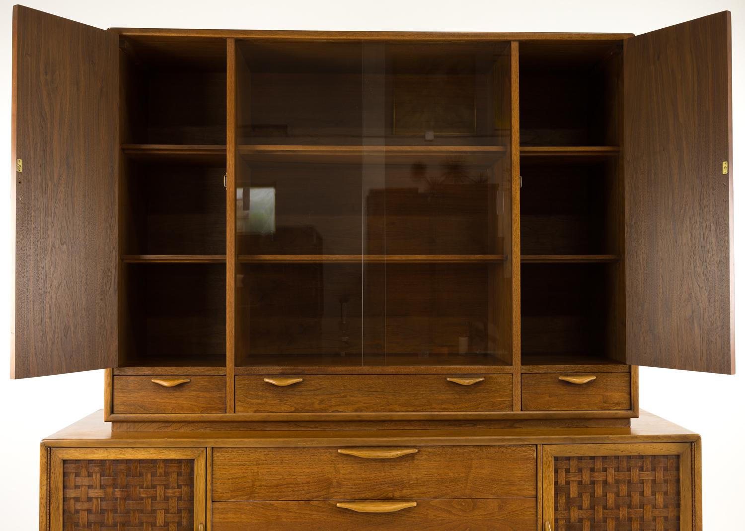 lane perception credenza