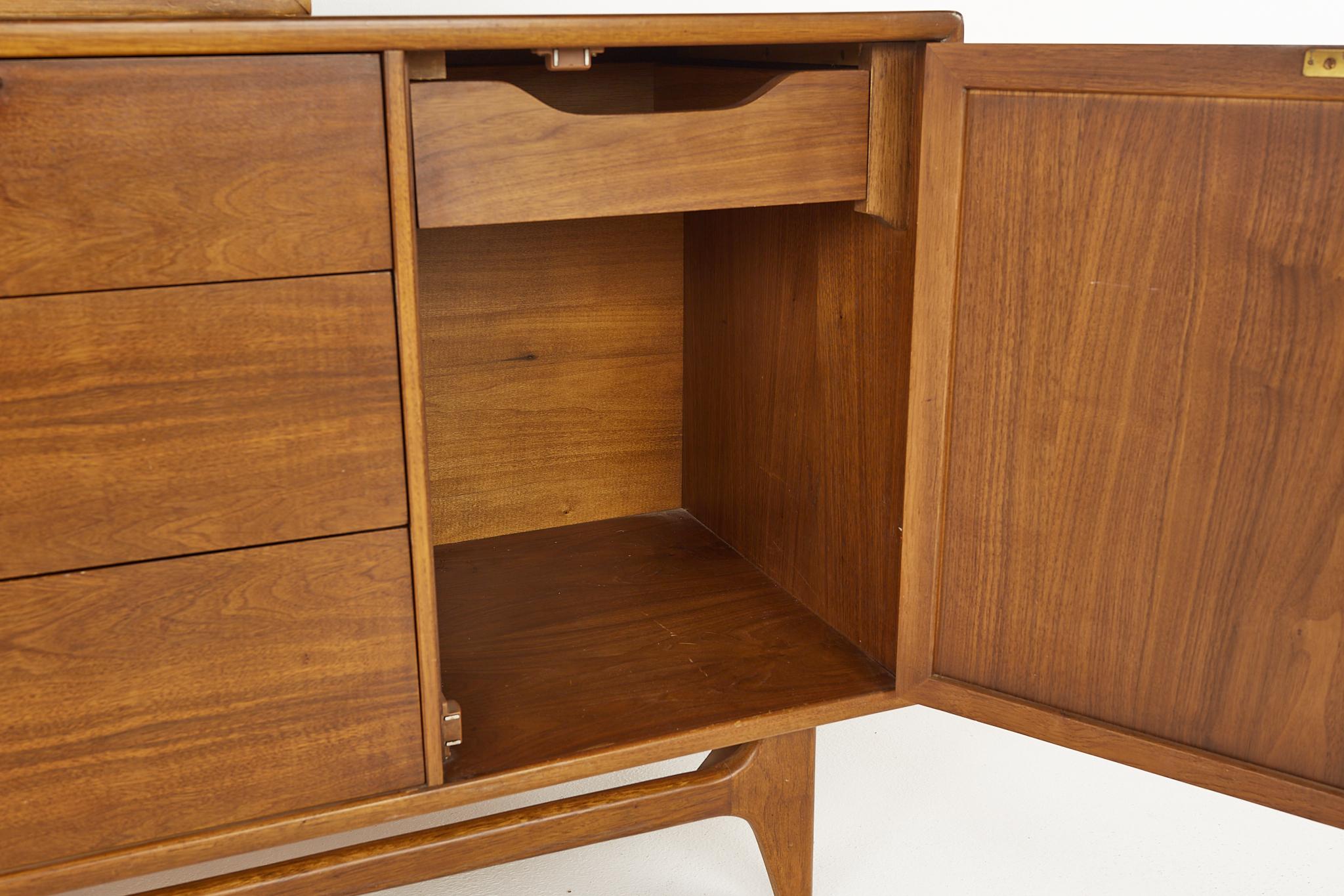 Lane Perception Mid Century Sideboard Credenza Buffet with Hutch 2