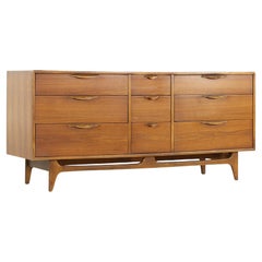 Lane Perception Midcentury Walnut 9 Drawer Dresser
