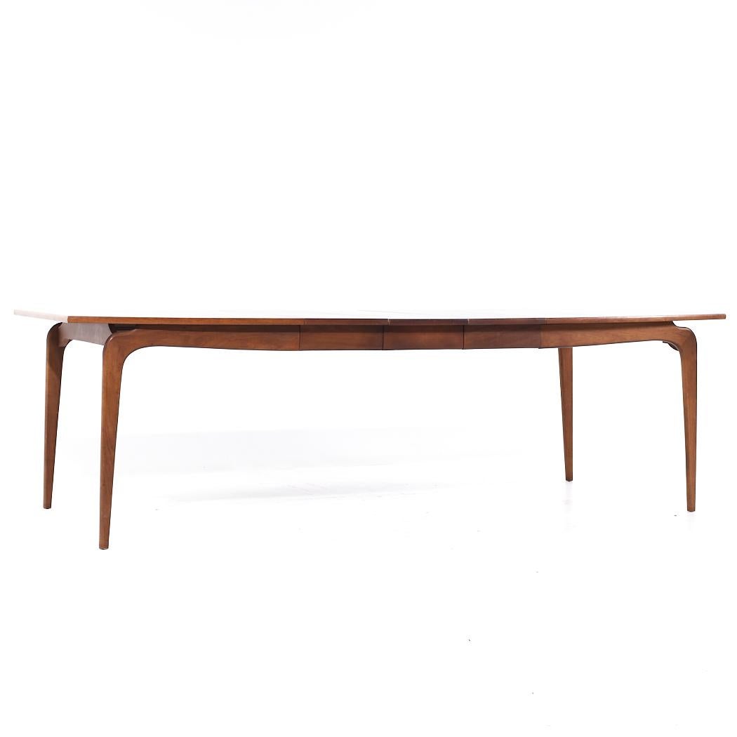 Lane Perception Mid Century Walnut Expanding Dining Table with 3 Leaves For Sale 7
