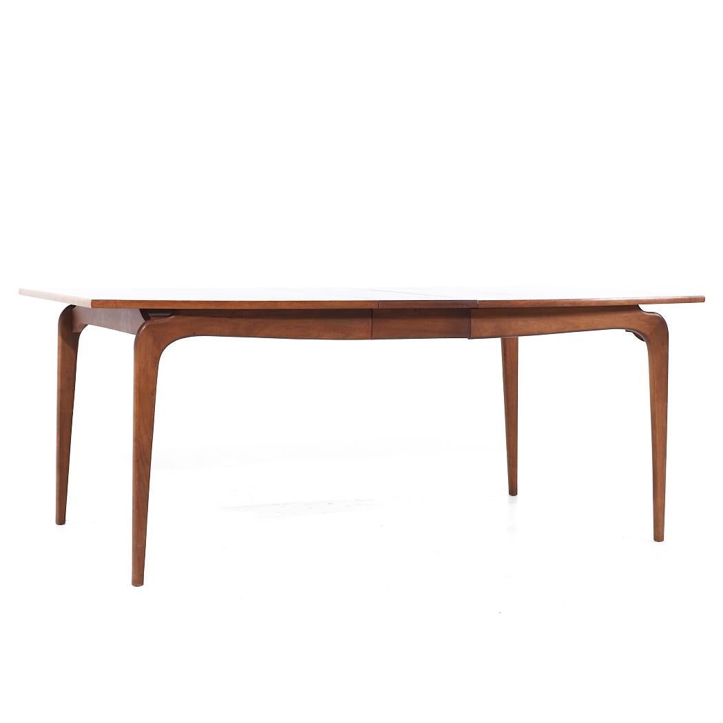 Lane Perception Mid Century Walnut Expanding Dining Table with 3 Leaves For Sale 1