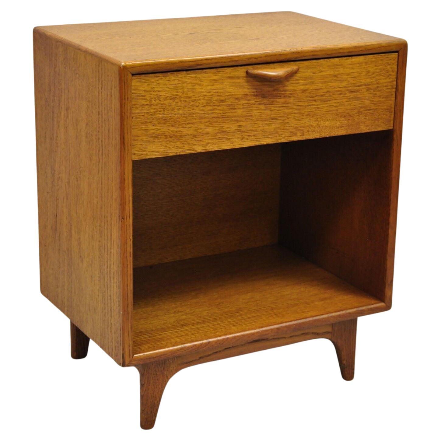 Lane Perception Oak Mid-Century Modern One Drawer Nightstand Side Table For Sale