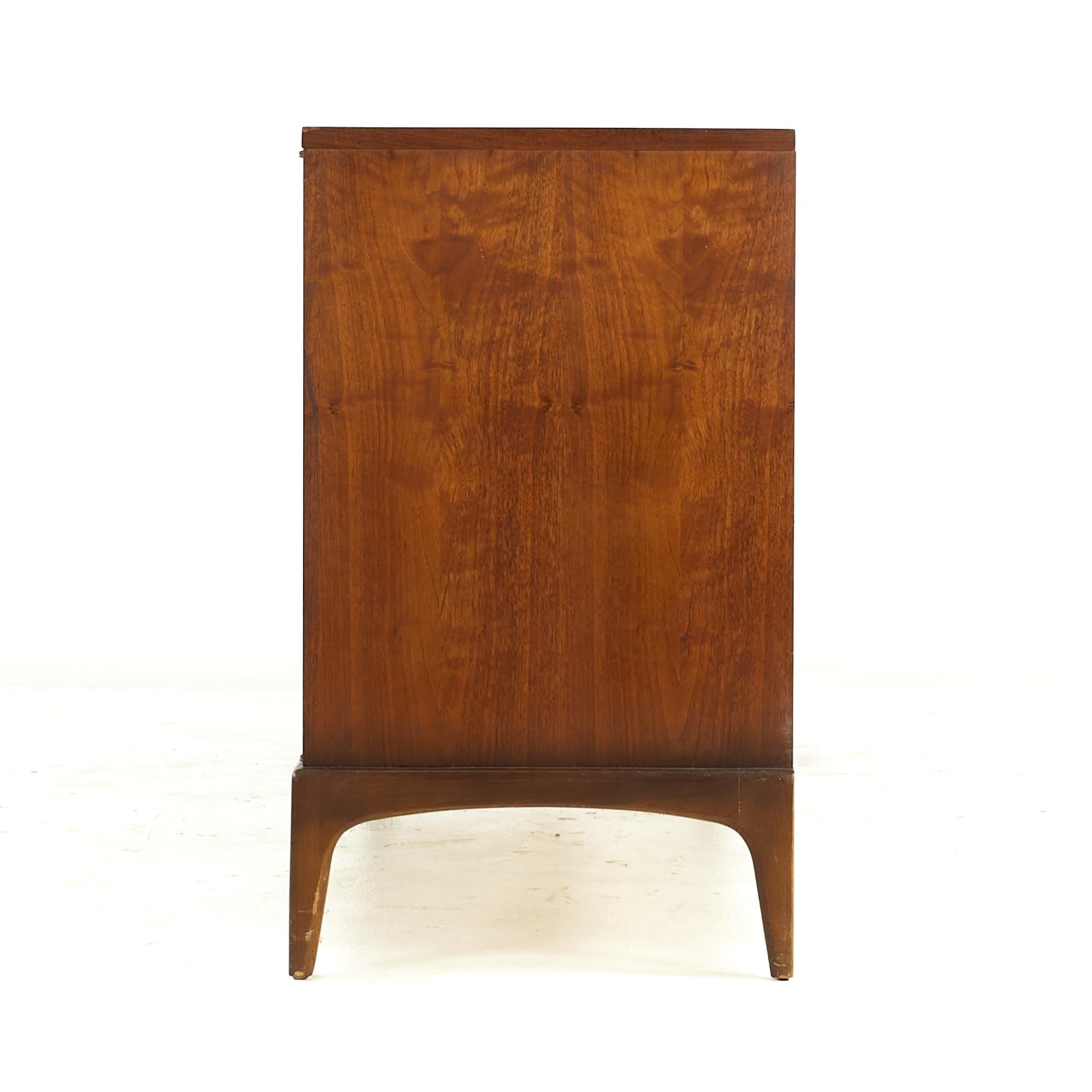Lane Buffet Lane Rhythm Midcentury Buffet with Hutch For Sale at 1stDibs