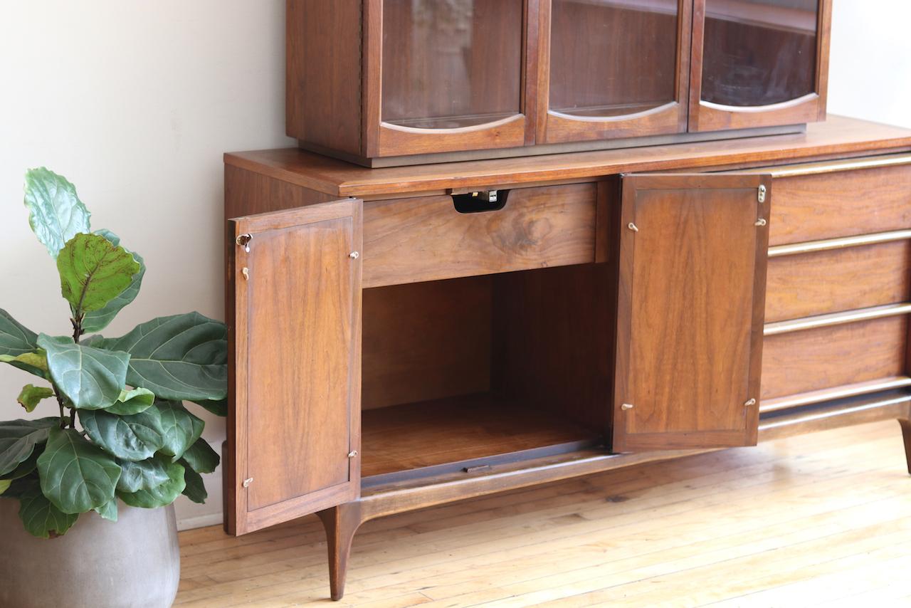 Lane Rhythm Mid-Century Modern Dining Cabinet 1