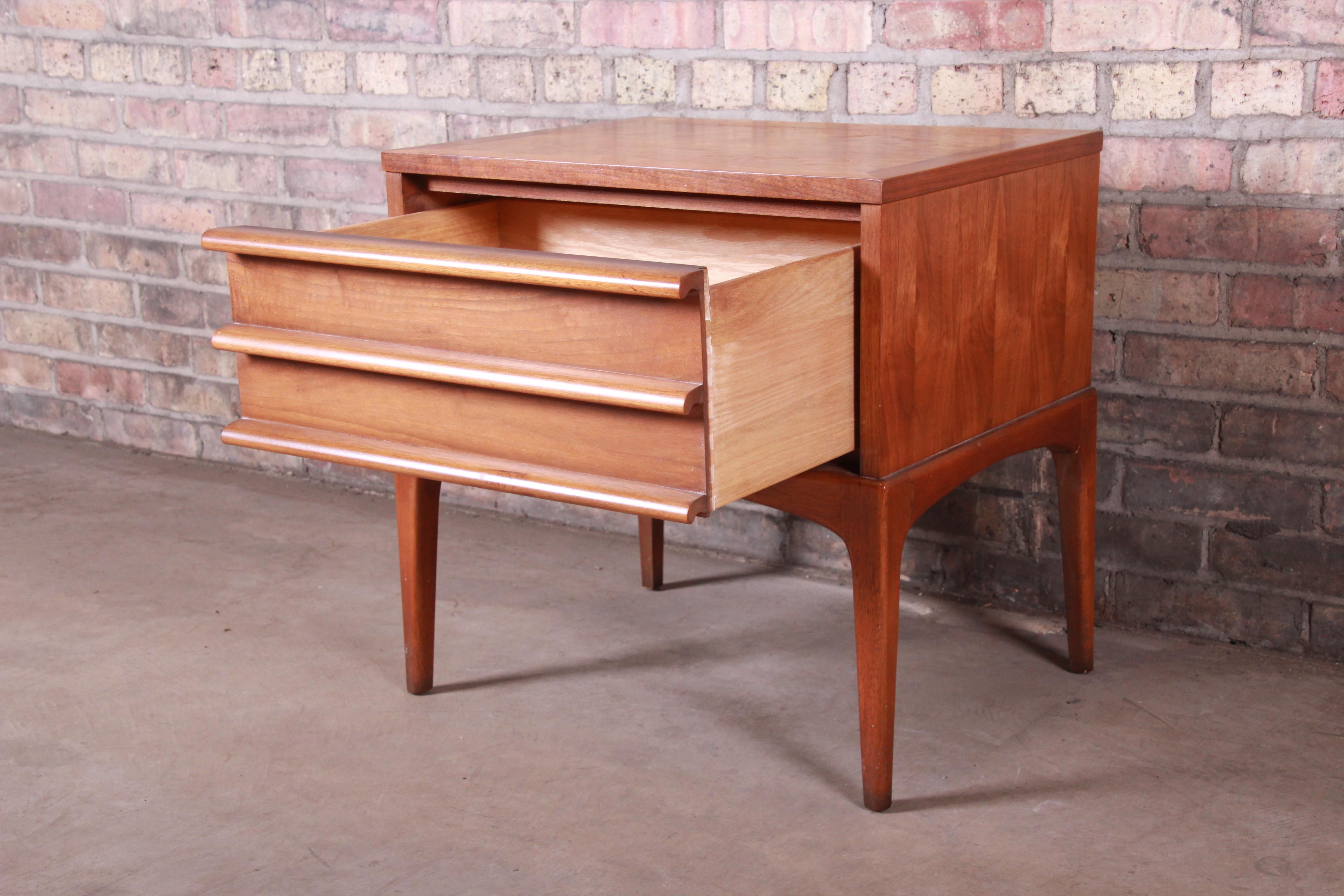 American Lane Rhythm Mid-Century Modern Sculpted Walnut Nightstand, 1960s