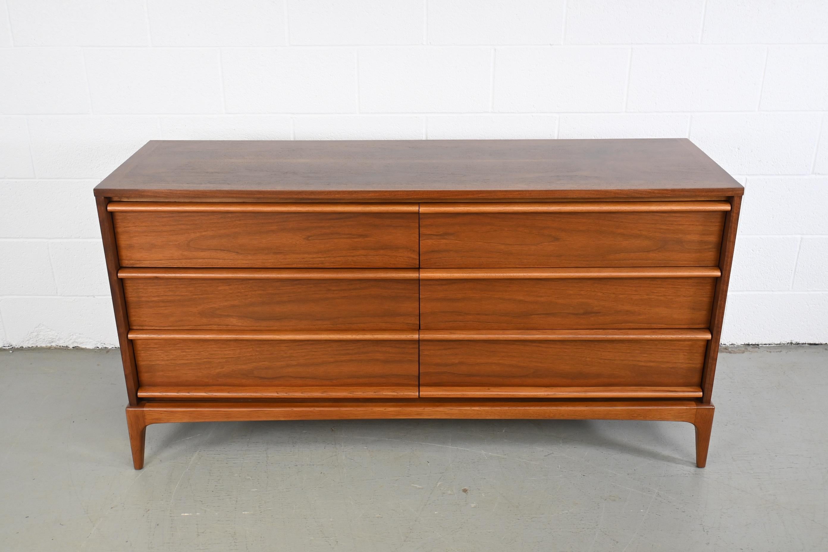 Lacquered Lane Rhythm Mid-Century Modern Walnut Dresser