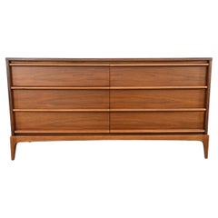 Lane Rhythm Mid-Century Modern Walnut Dresser