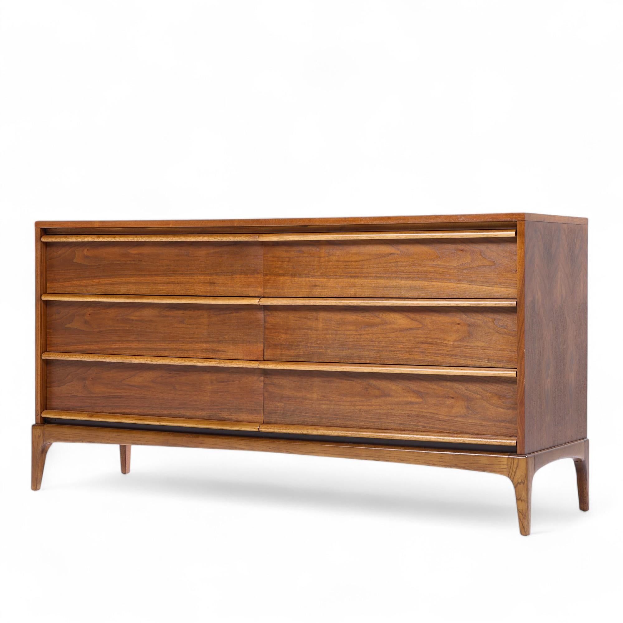 Mid-Century Modern Lane Rhythm Mid Century Walnut 6 Drawer Lowboy Dresser For Sale