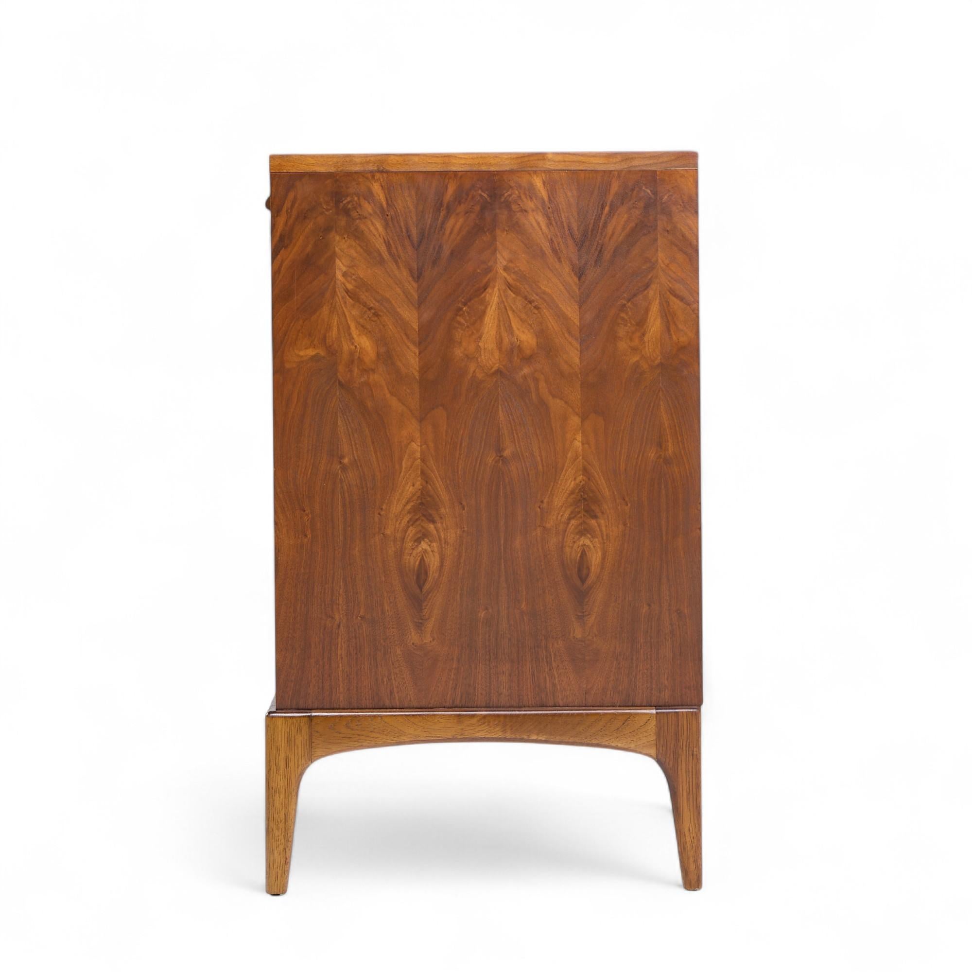 American Lane Rhythm Mid Century Walnut 6 Drawer Lowboy Dresser For Sale