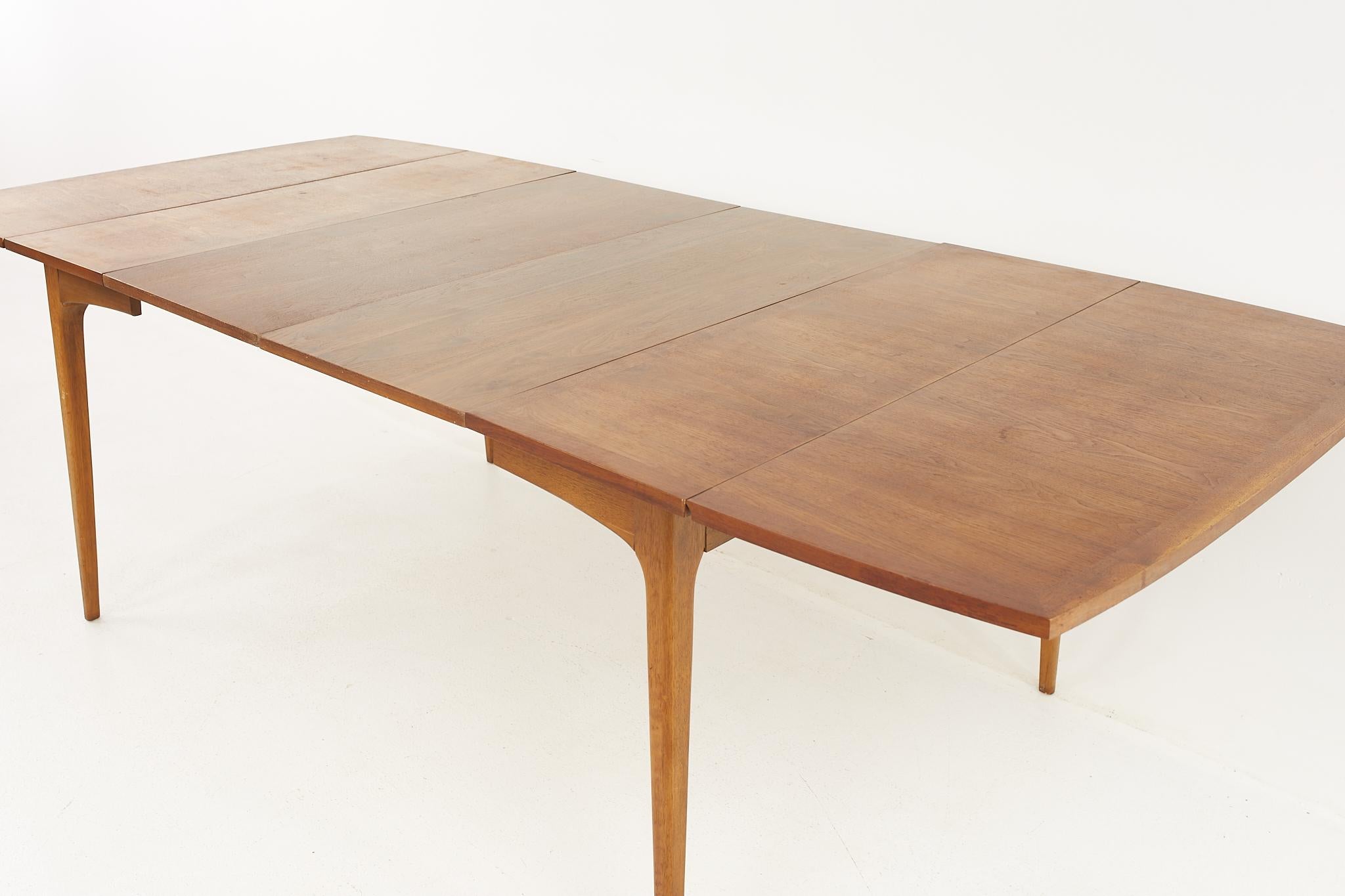 Lane Rhythm Mid-Century Walnut Drop Leaf Expanding Dining Table with 2 Leaves For Sale 8