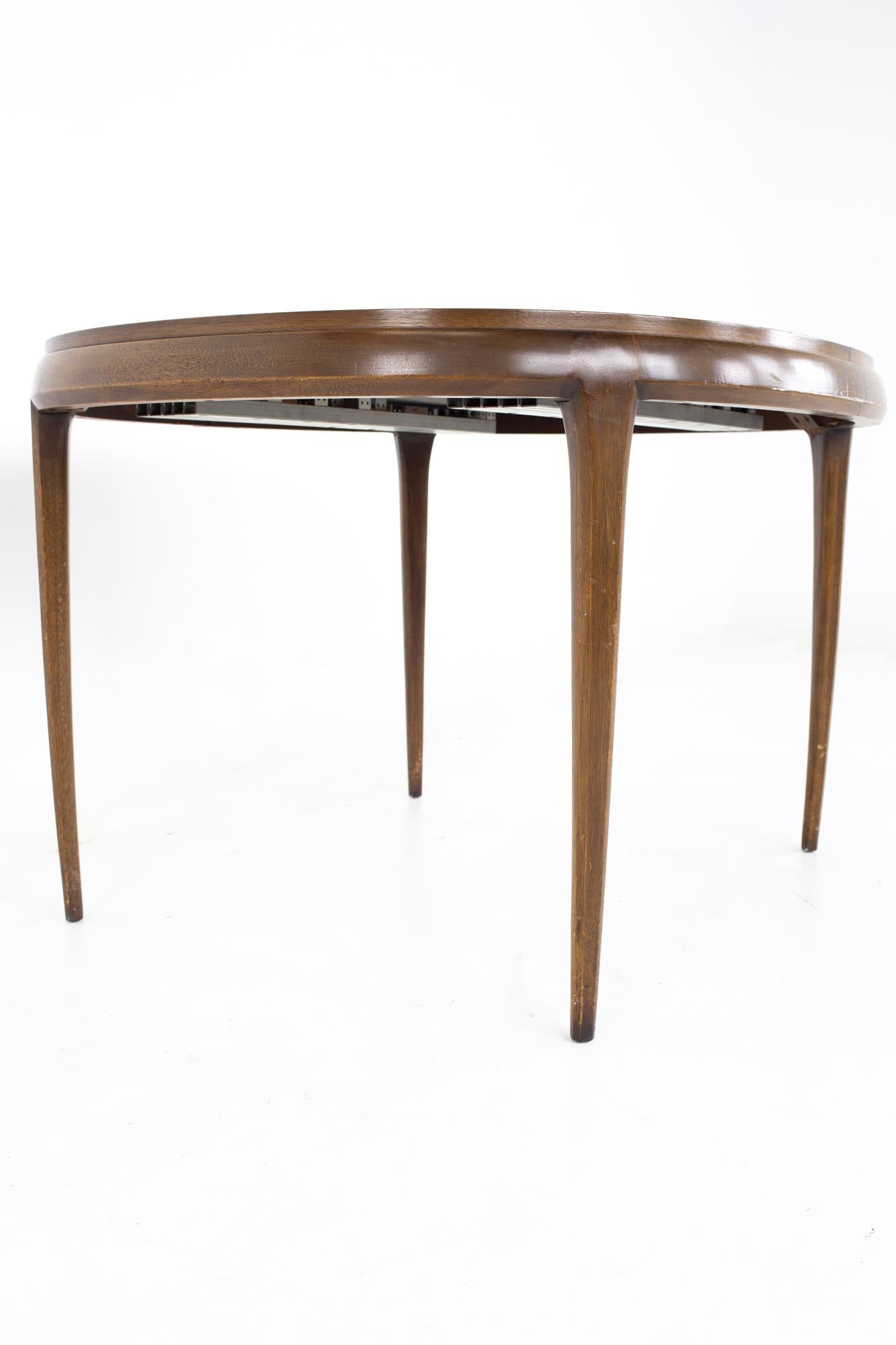 Lane Rhythm Style Mid Century Walnut Round Oval Expanding Dining Table In Good Condition In Countryside, IL