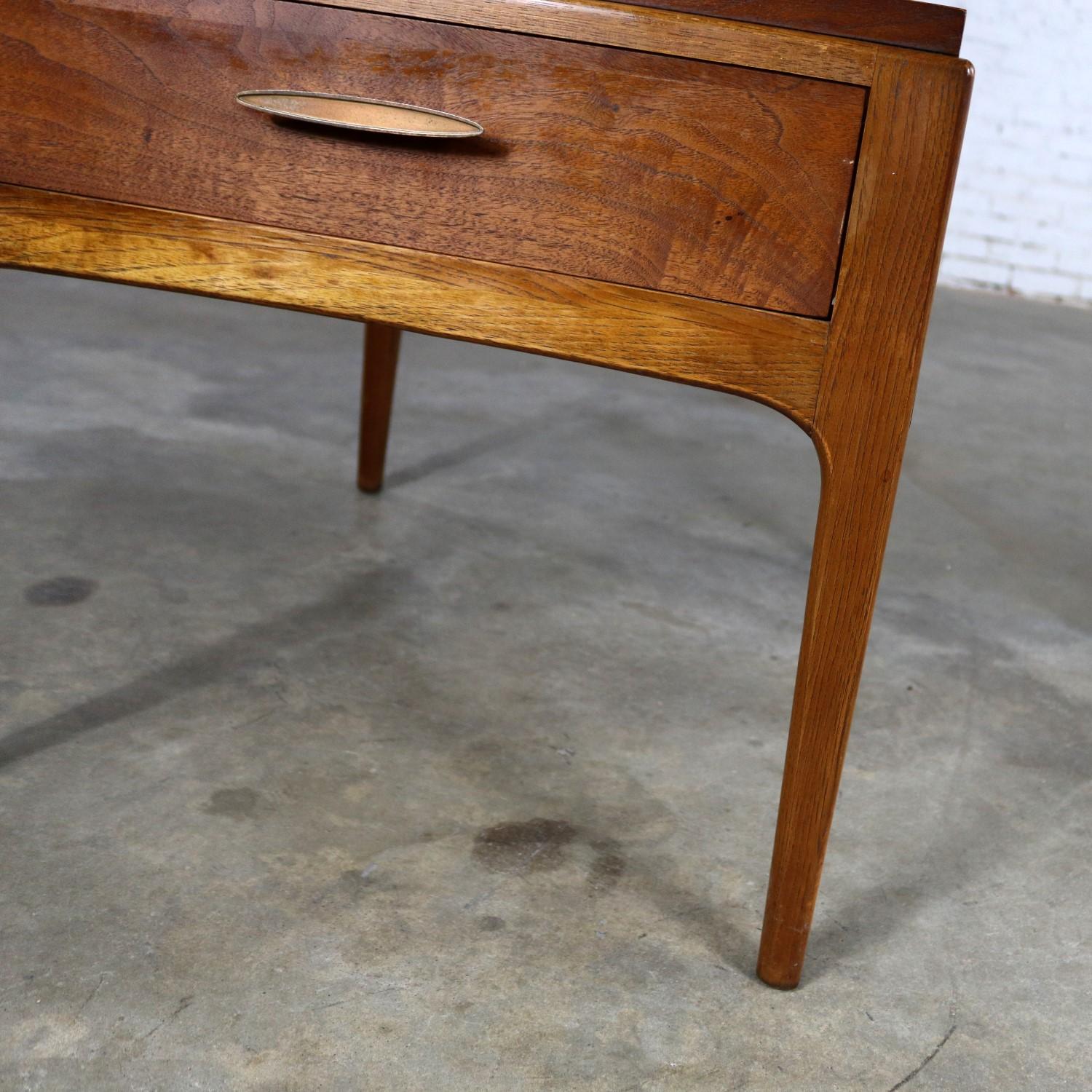20th Century Lane Rhythm Walnut End Table with Drawer Mid-Century Modern